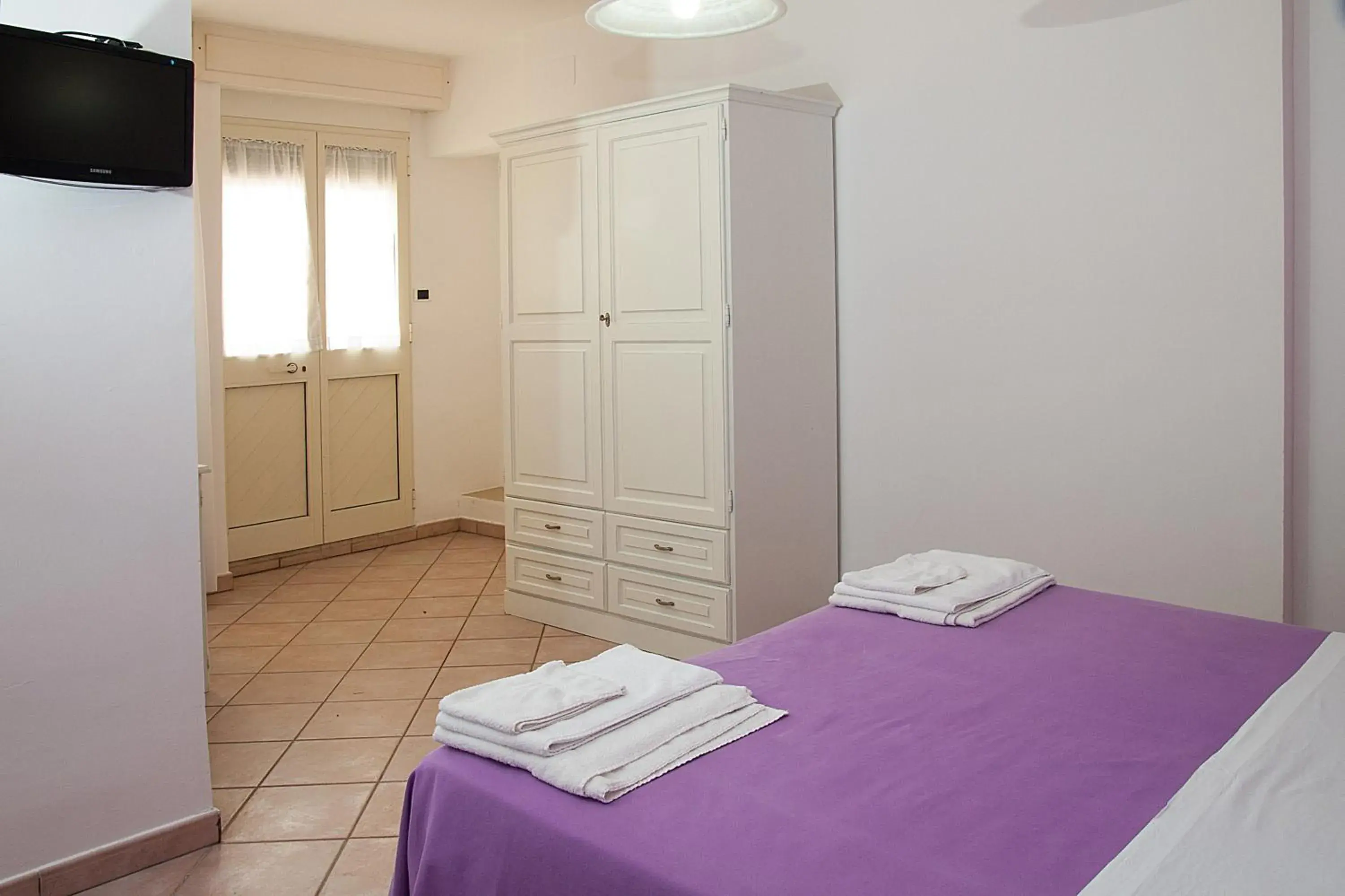 Standard Triple Room in Hotel Villa Giovanna Standard Triple Room in Hotel Villa Giovanna