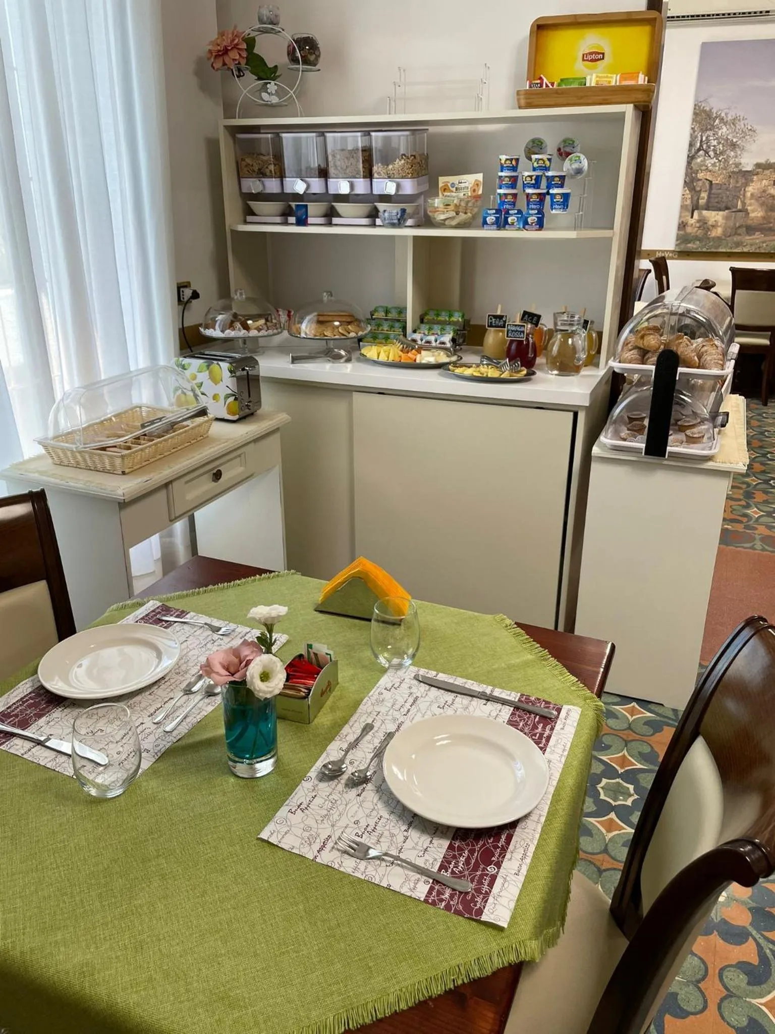 Restaurant/places to eat in Hotel Villa Giovanna