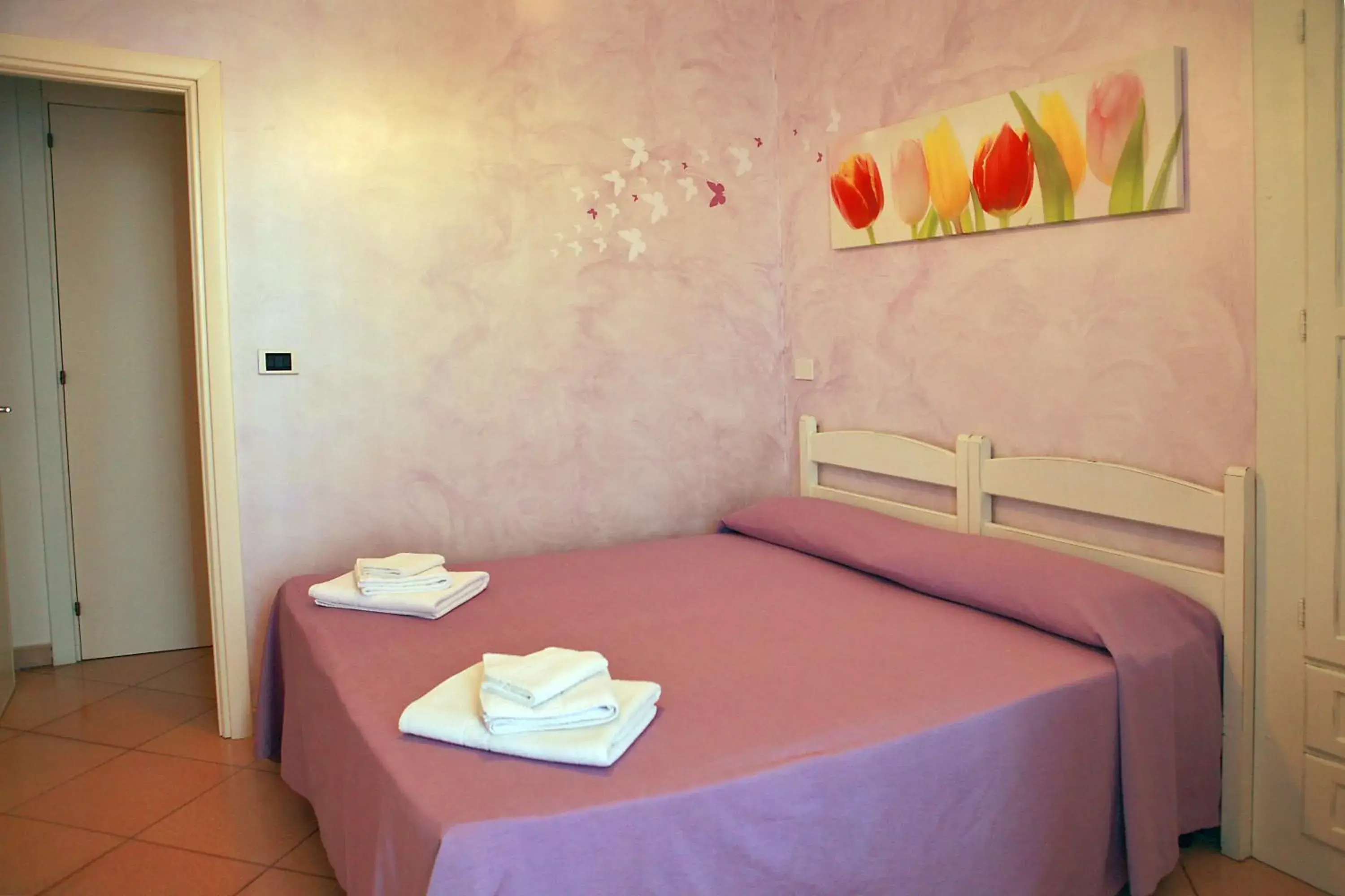 Economy Double Room in Hotel Villa Giovanna Economy Double Room in Hotel Villa Giovanna