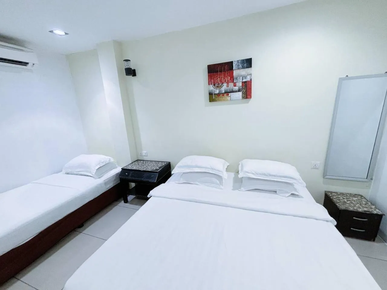 Bedroom, Bed in Asia Green Hotel