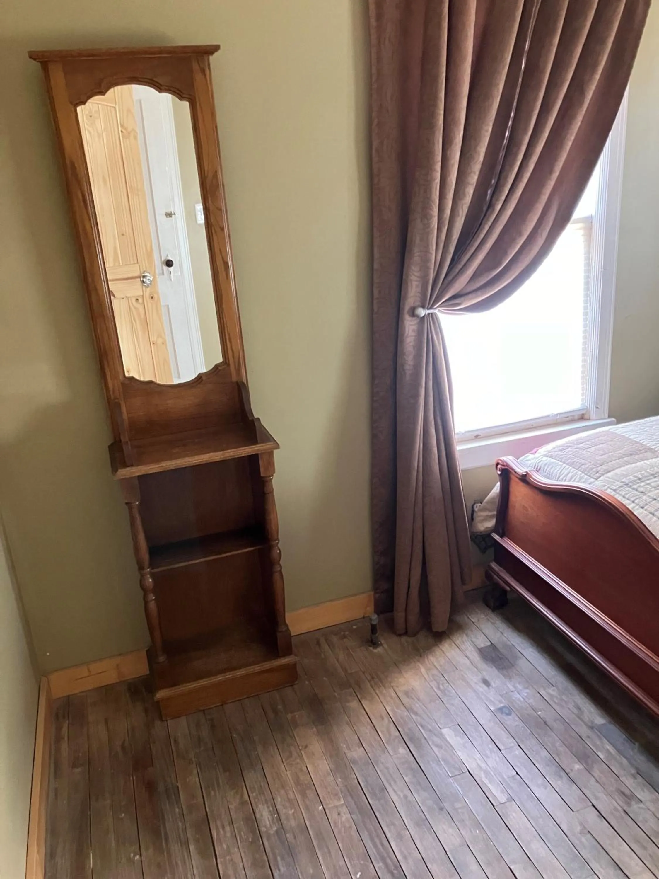 The Central Hotel OF 1910