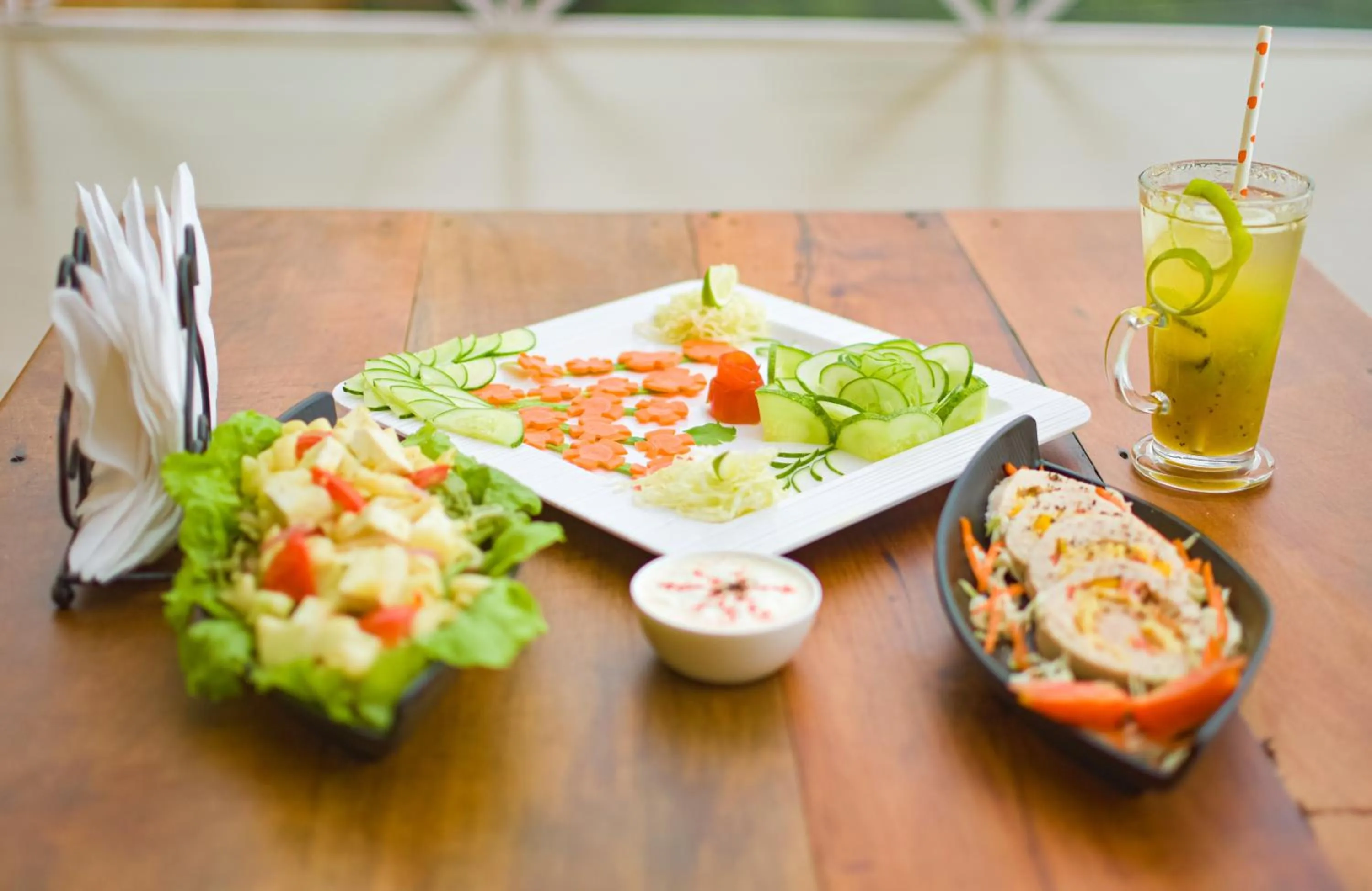 Restaurant/places to eat in La Das Treetops