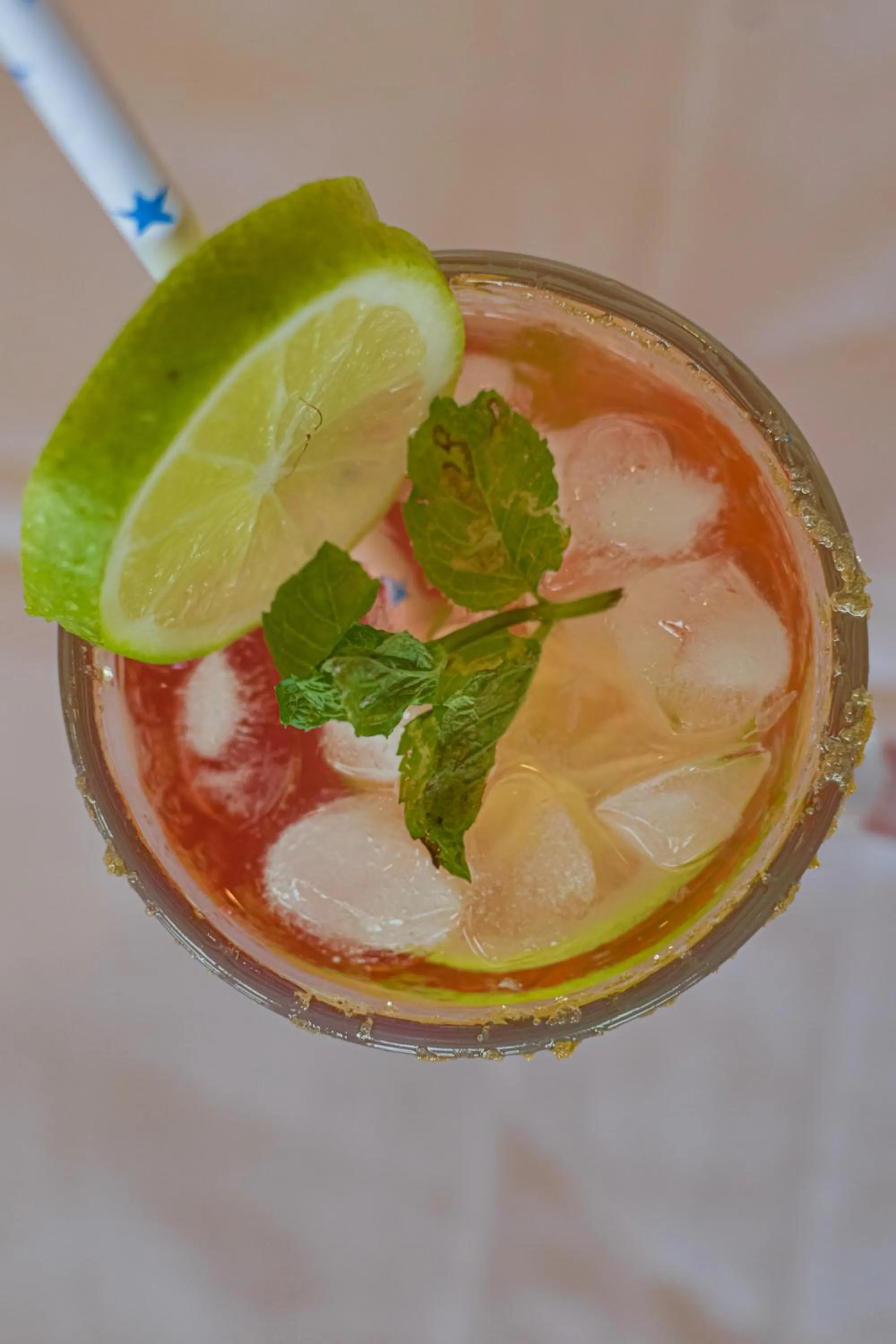 Restaurant/places to eat in La Das Treetops