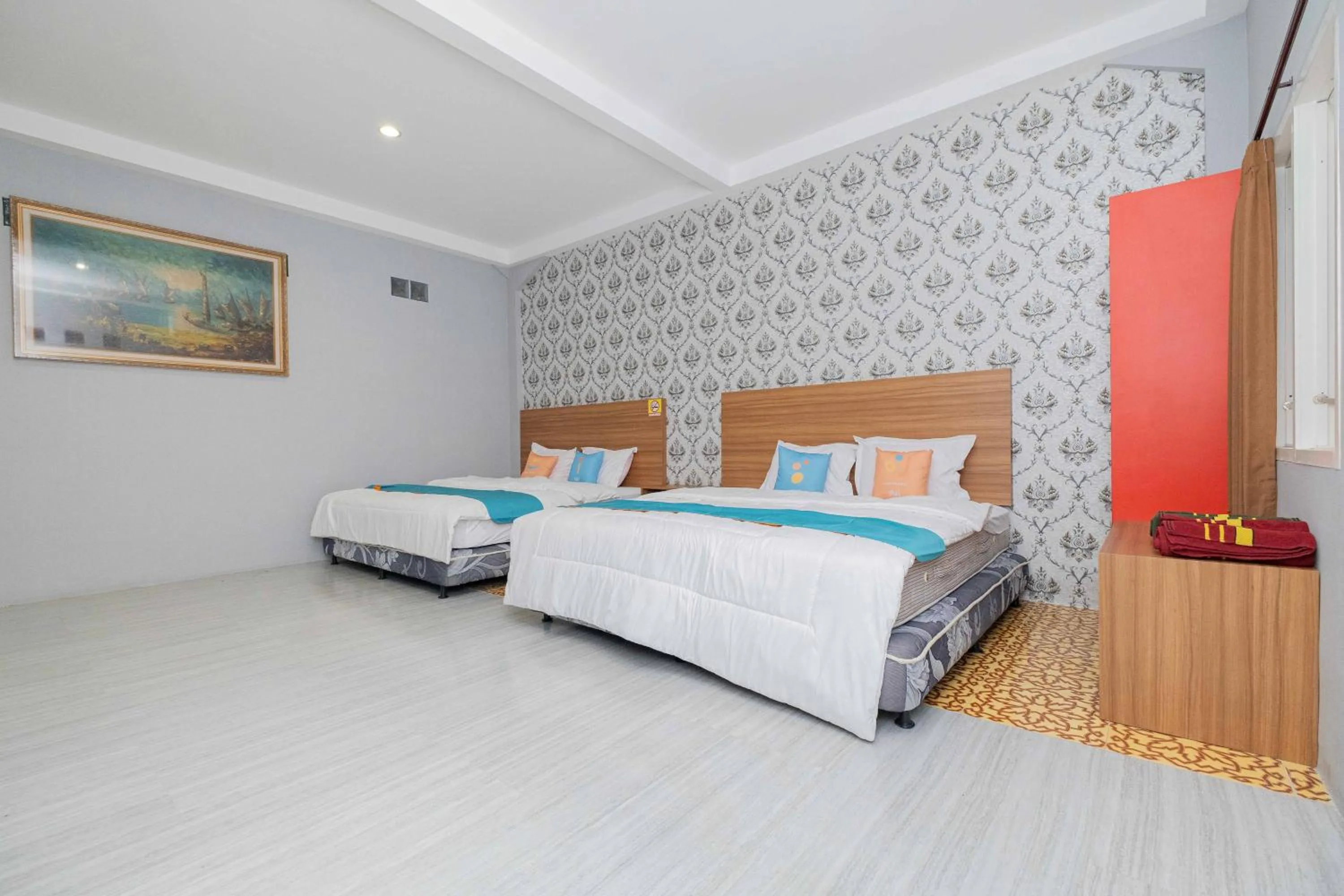 Bedroom, Bed in Sans WM Hotel Blitar