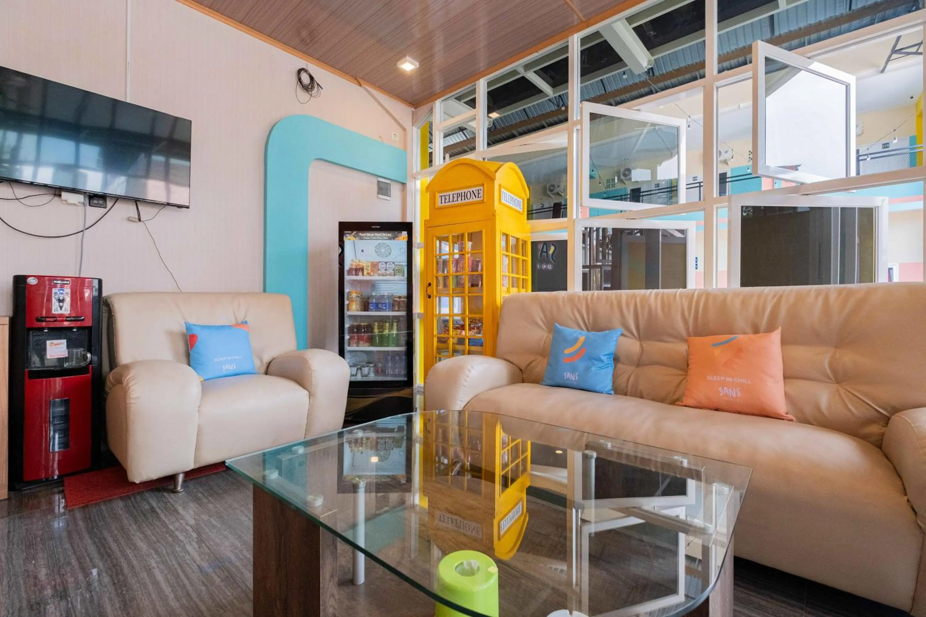 Lobby or reception in Sans WM Hotel Blitar