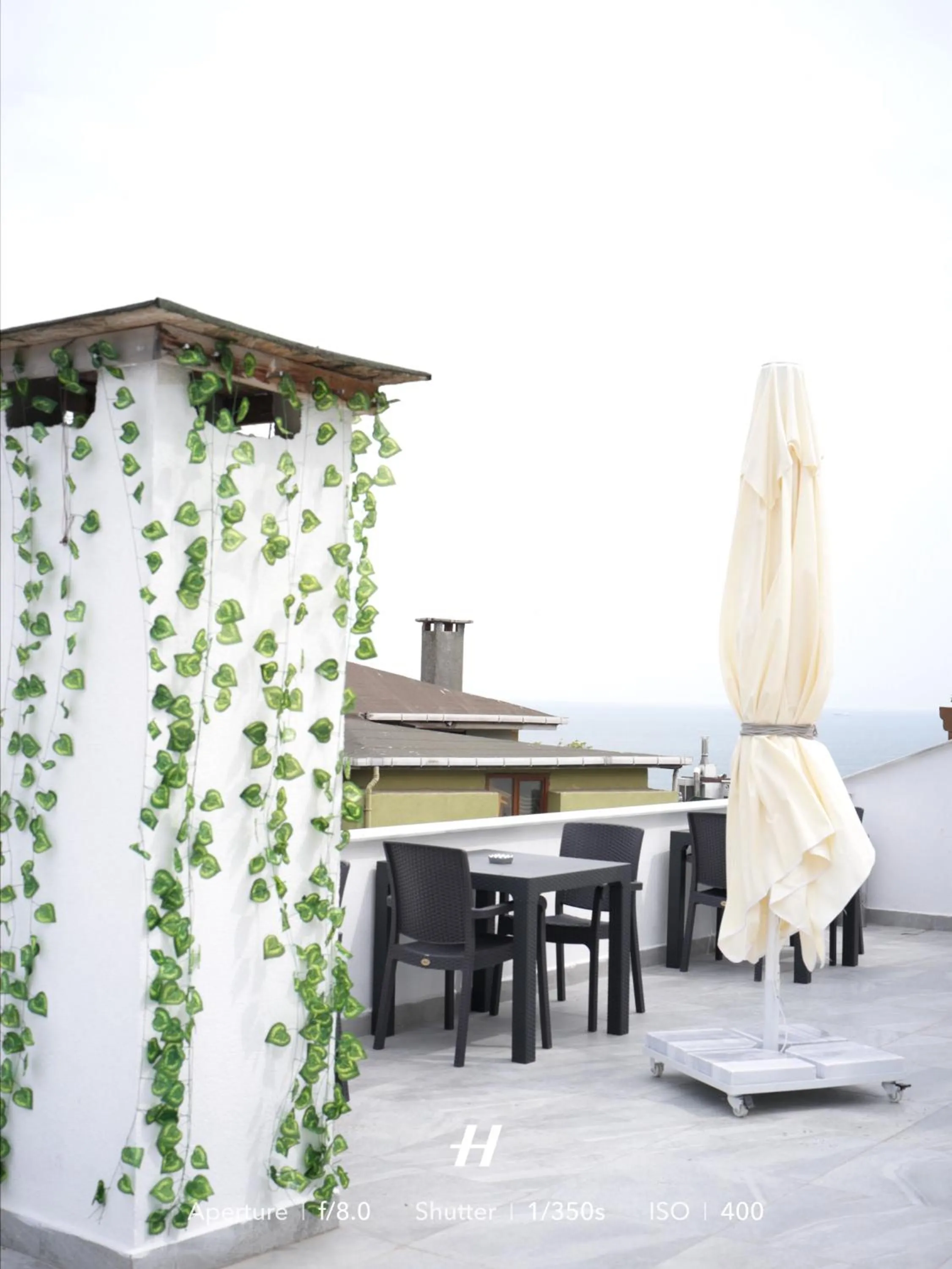 Property building in Hotel Ravi