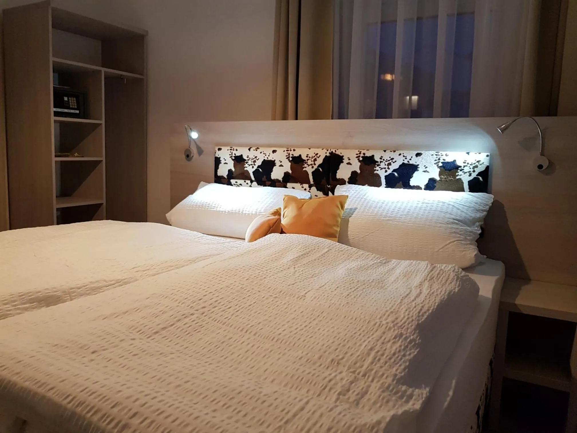 Bed in Arthotel