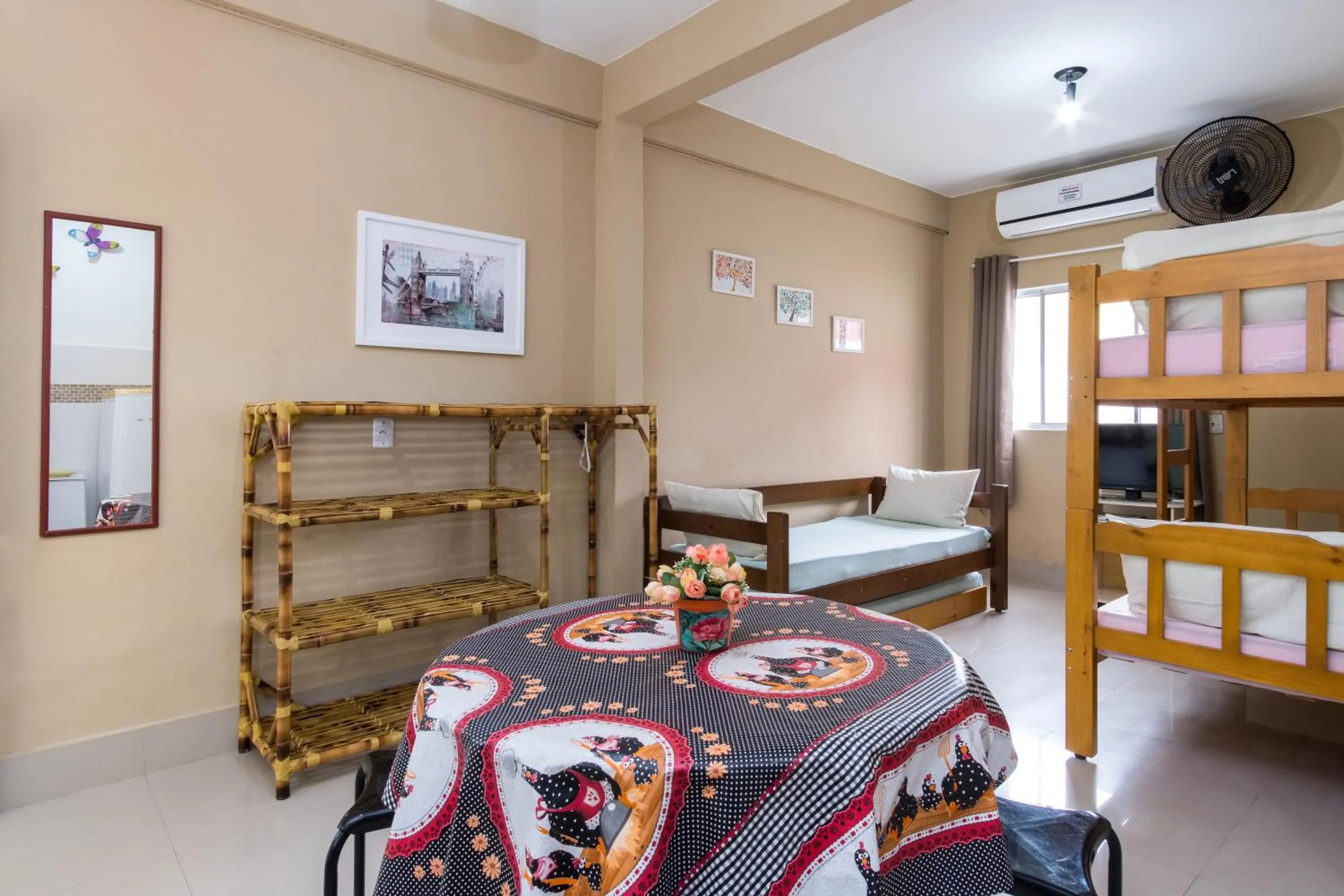 Spring, Bed in Recanto Maranduba