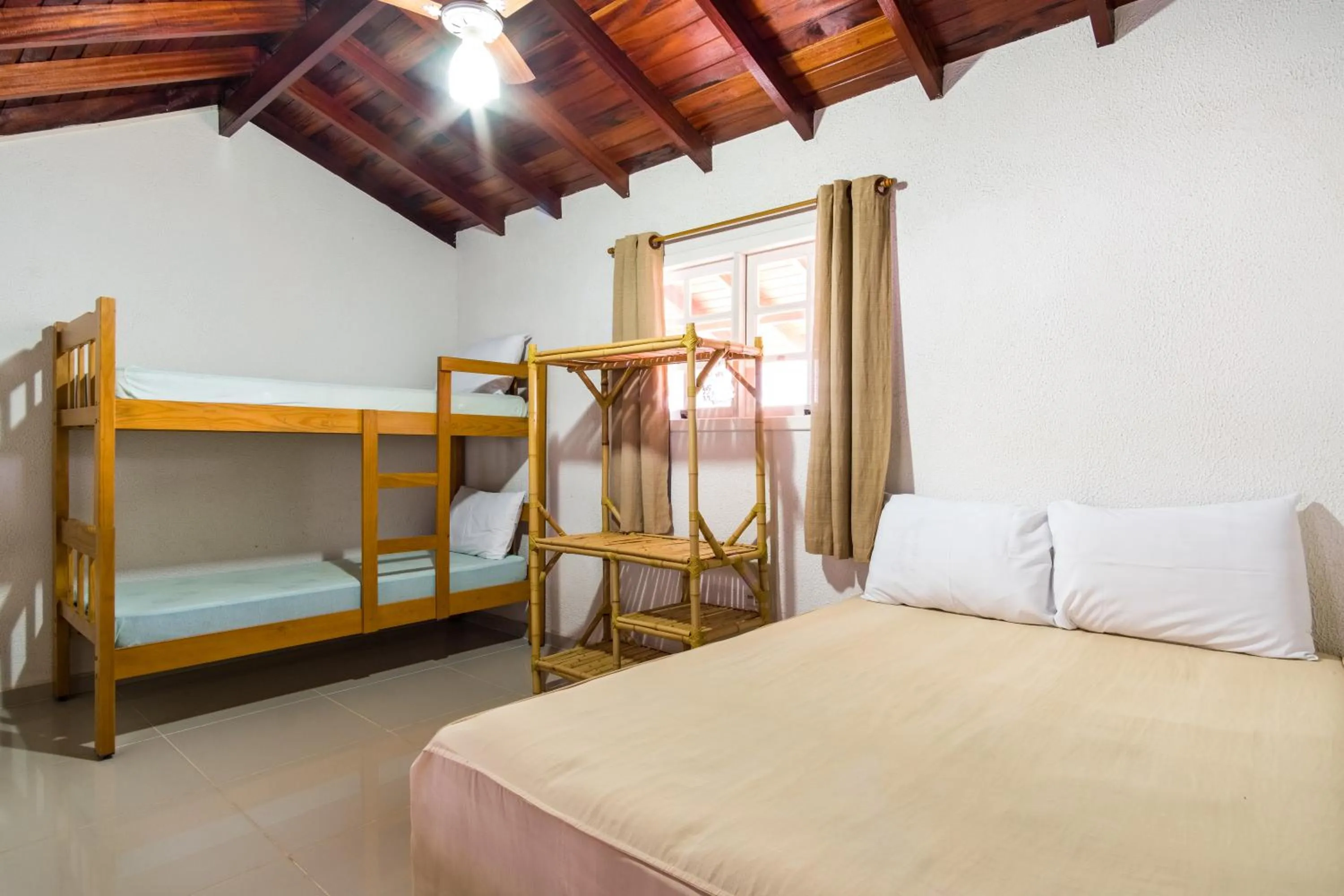 Spring, Bed in Recanto Maranduba