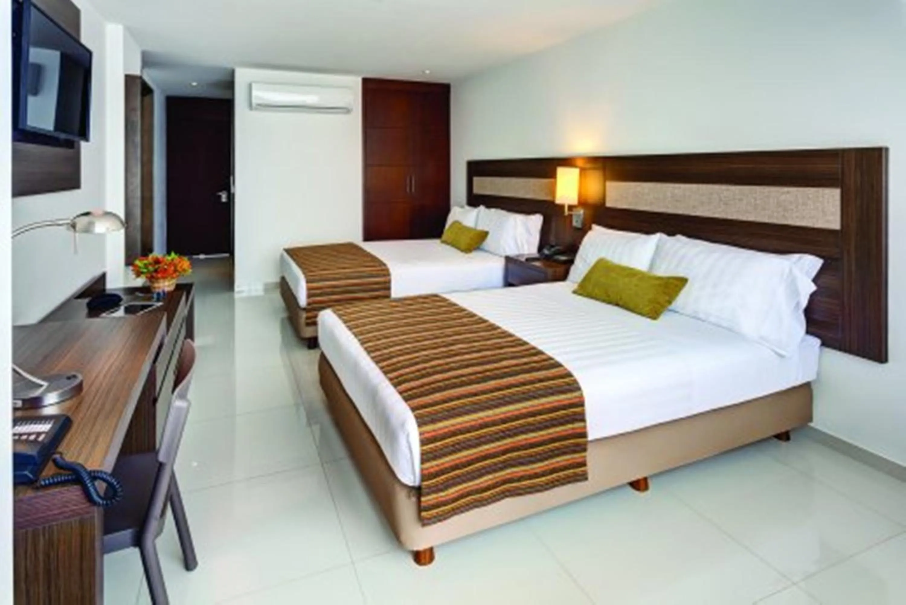 Photo of the whole room, Bed in Hotel Estelar Yopal