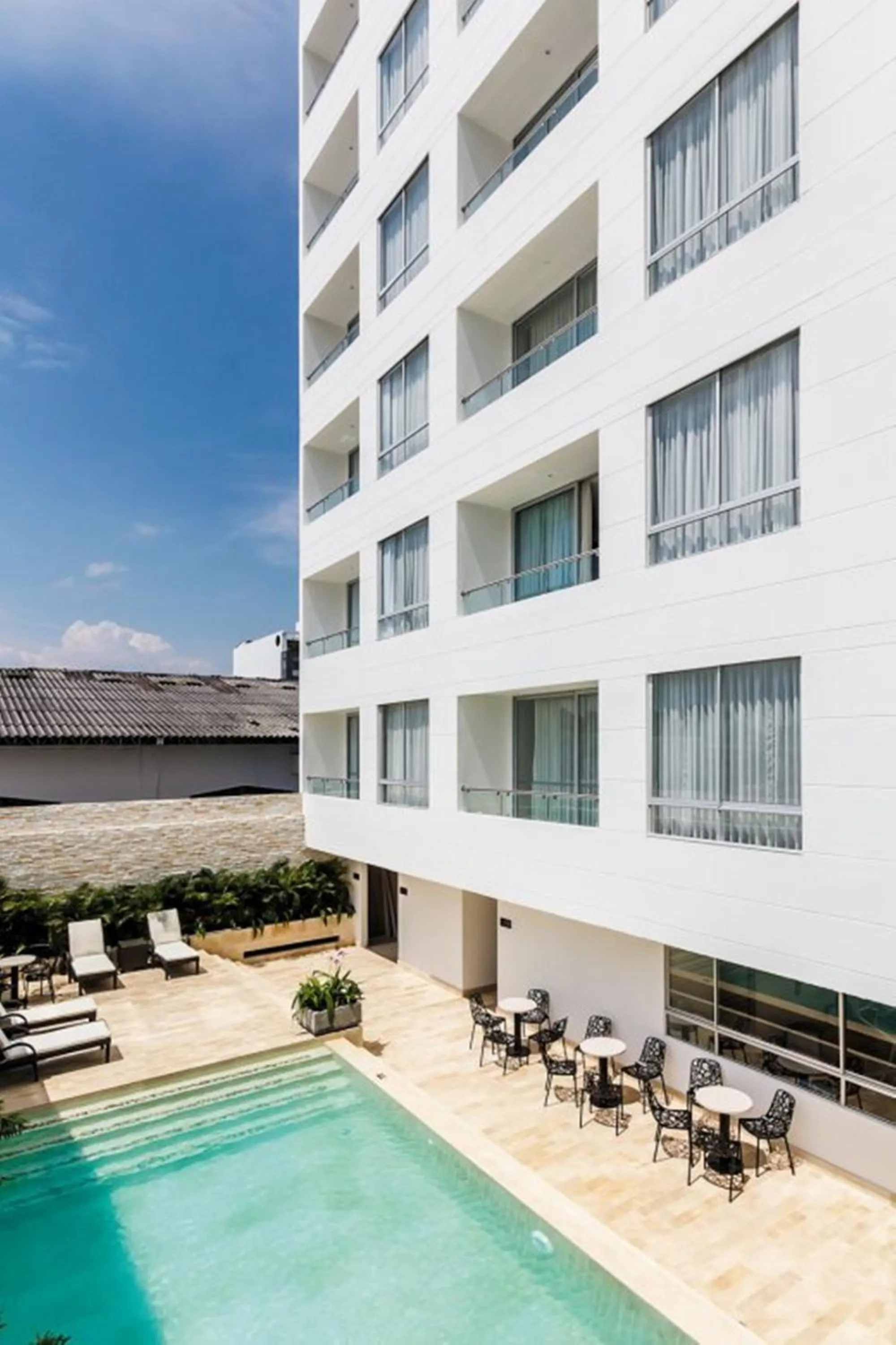 Swimming pool in Hotel Estelar Yopal