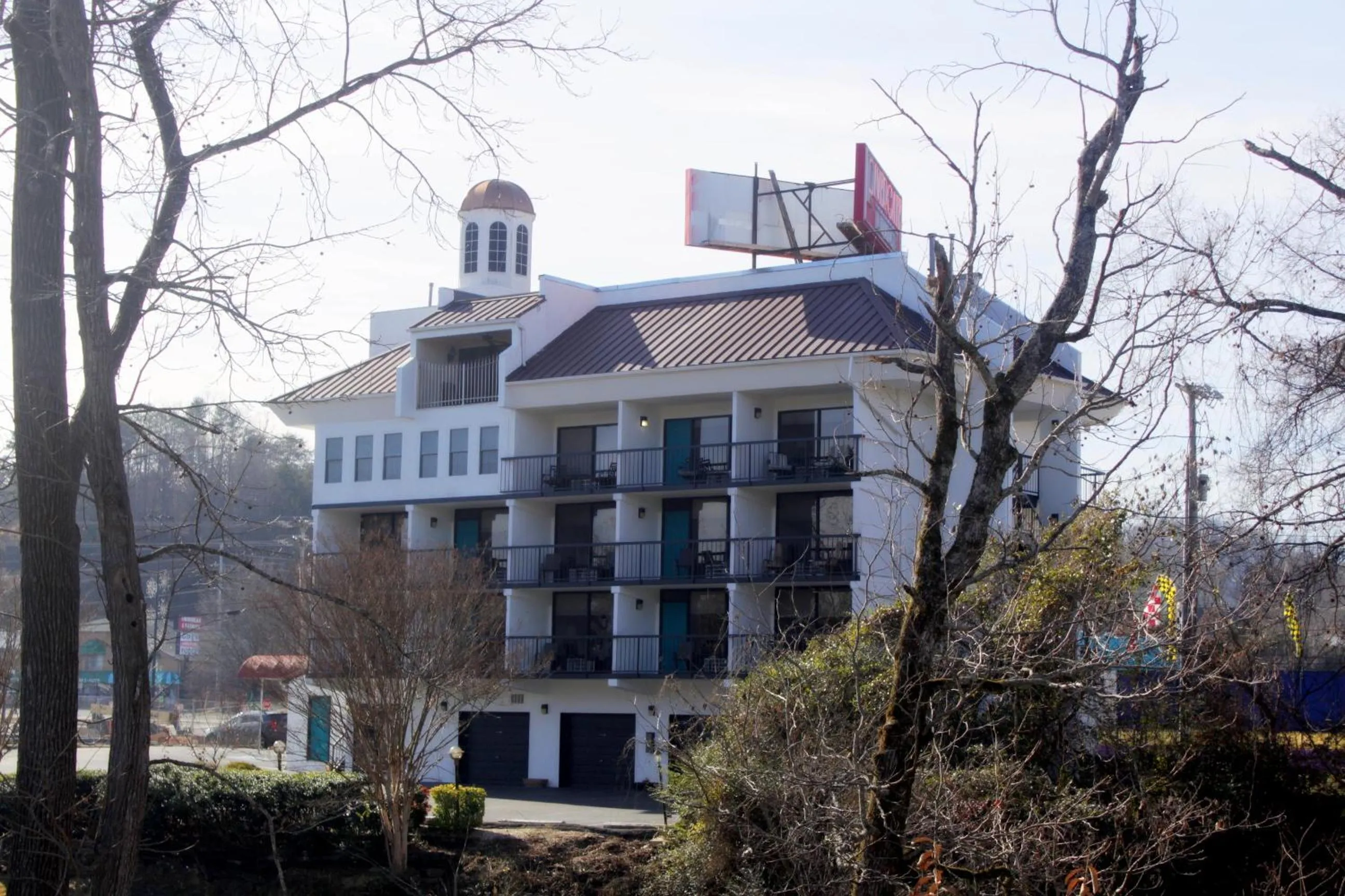 Property building in Rivergate Mountain Lodge