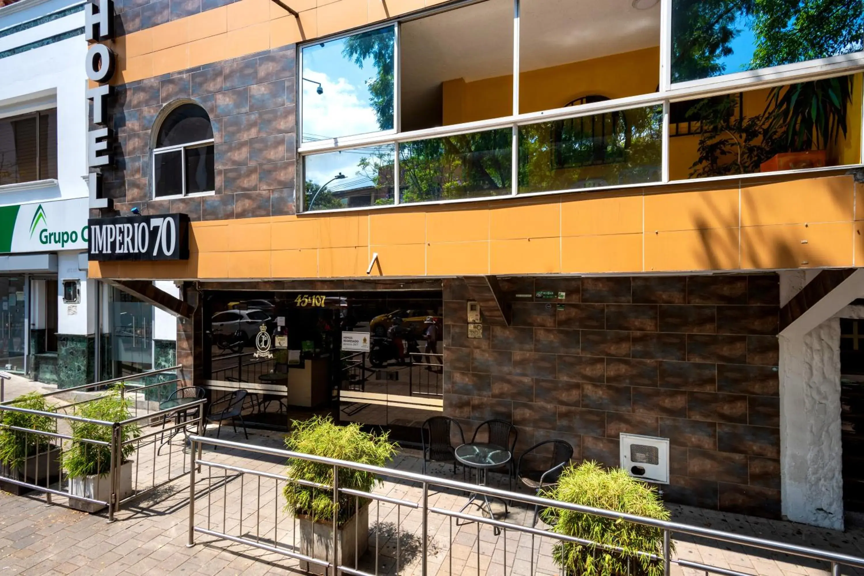 Property building in Ayenda 1234 Imperio 70 Property building in Ayenda 1234 Imperio 70