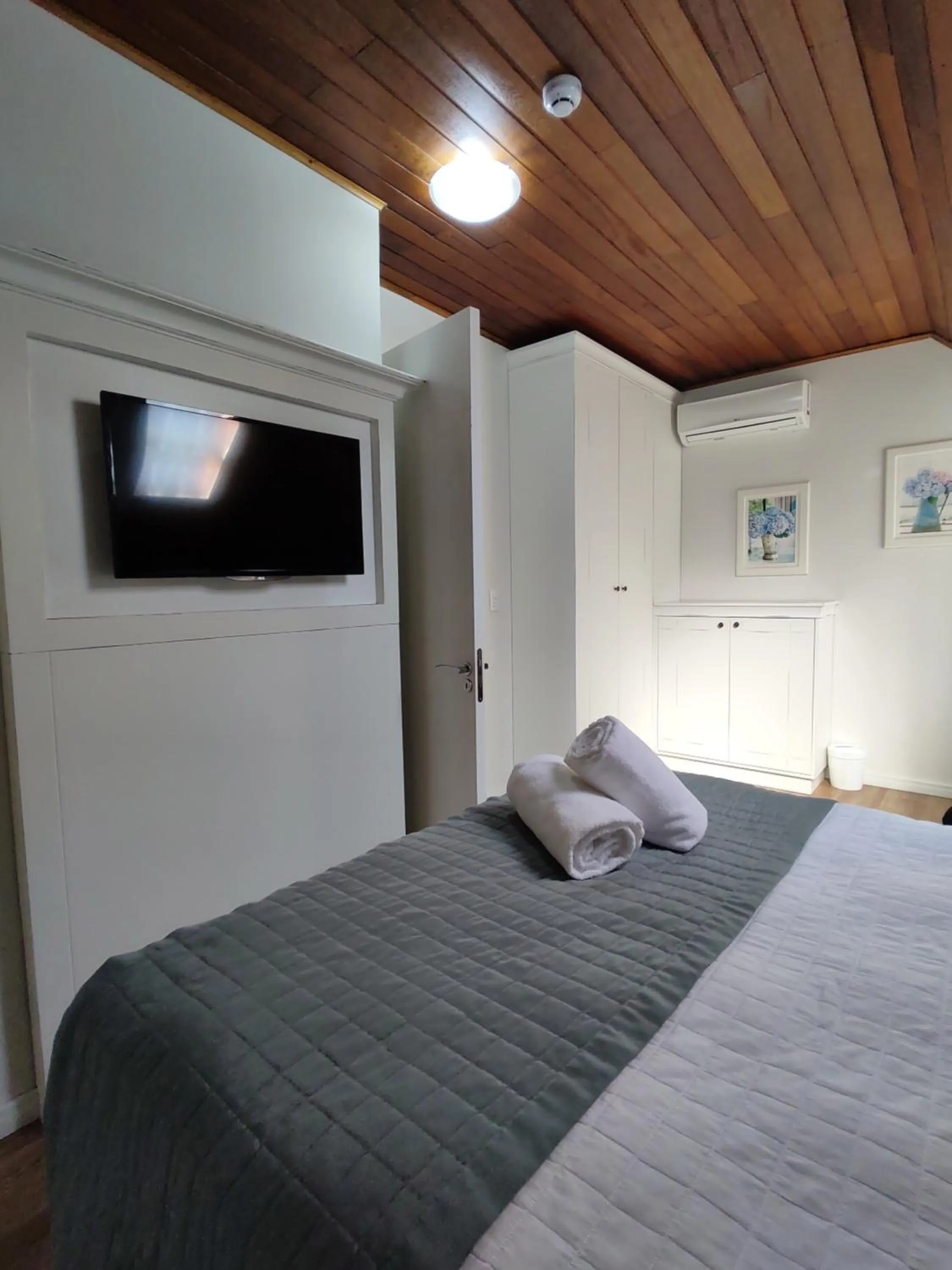 Bed in Hotel Monte Felice Bosque