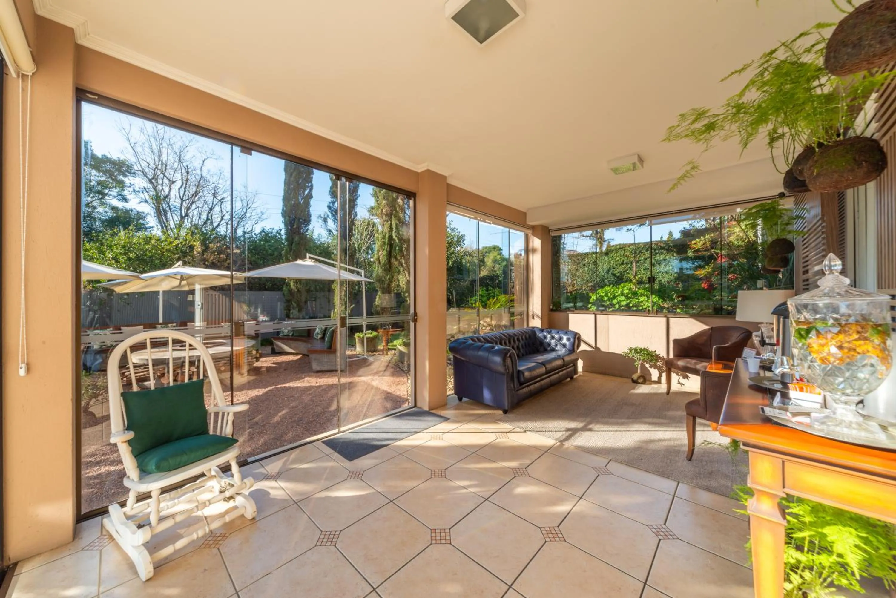 Living room in Hotel Monte Felice Bosque