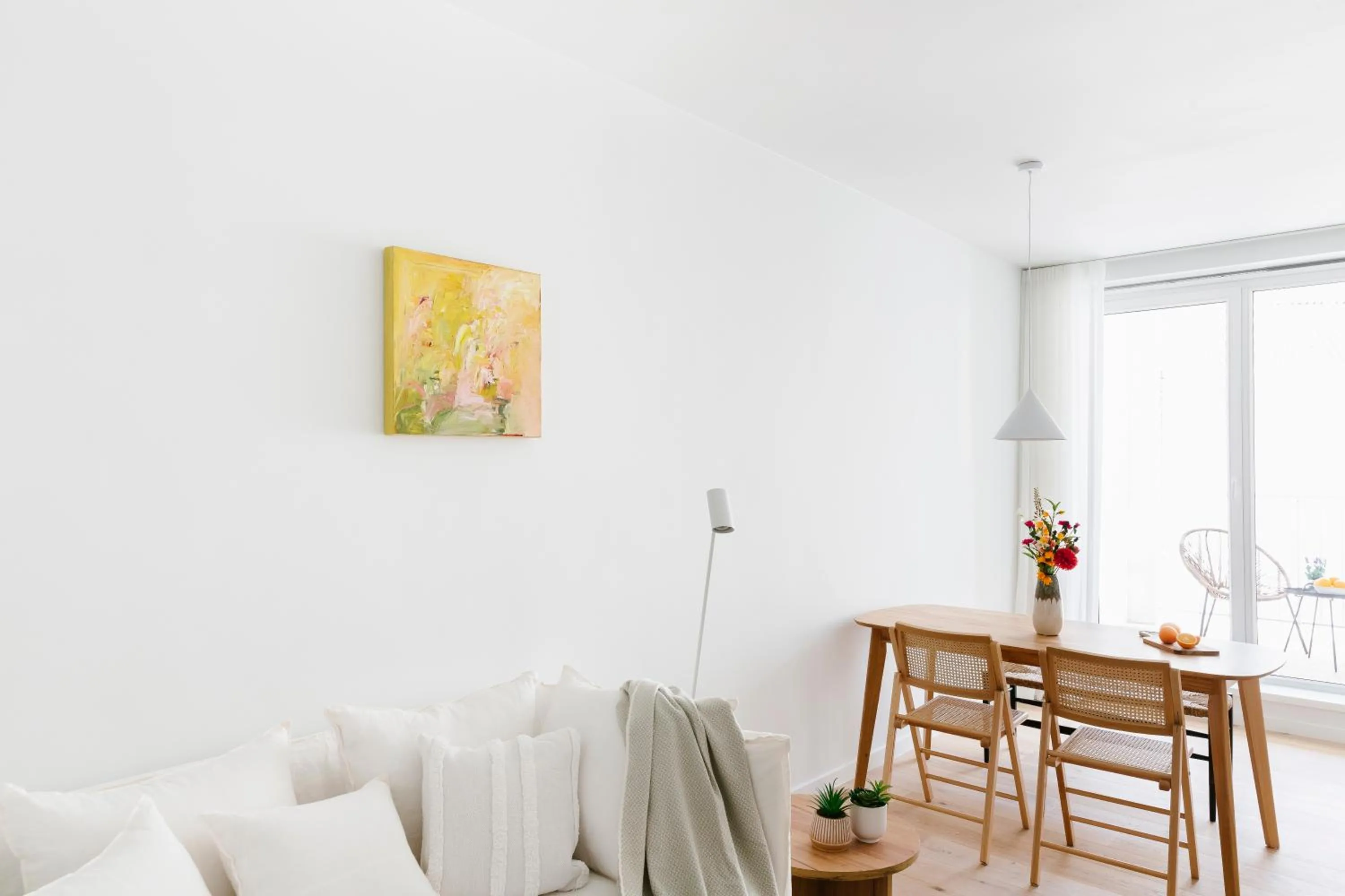 High-end flats at South area