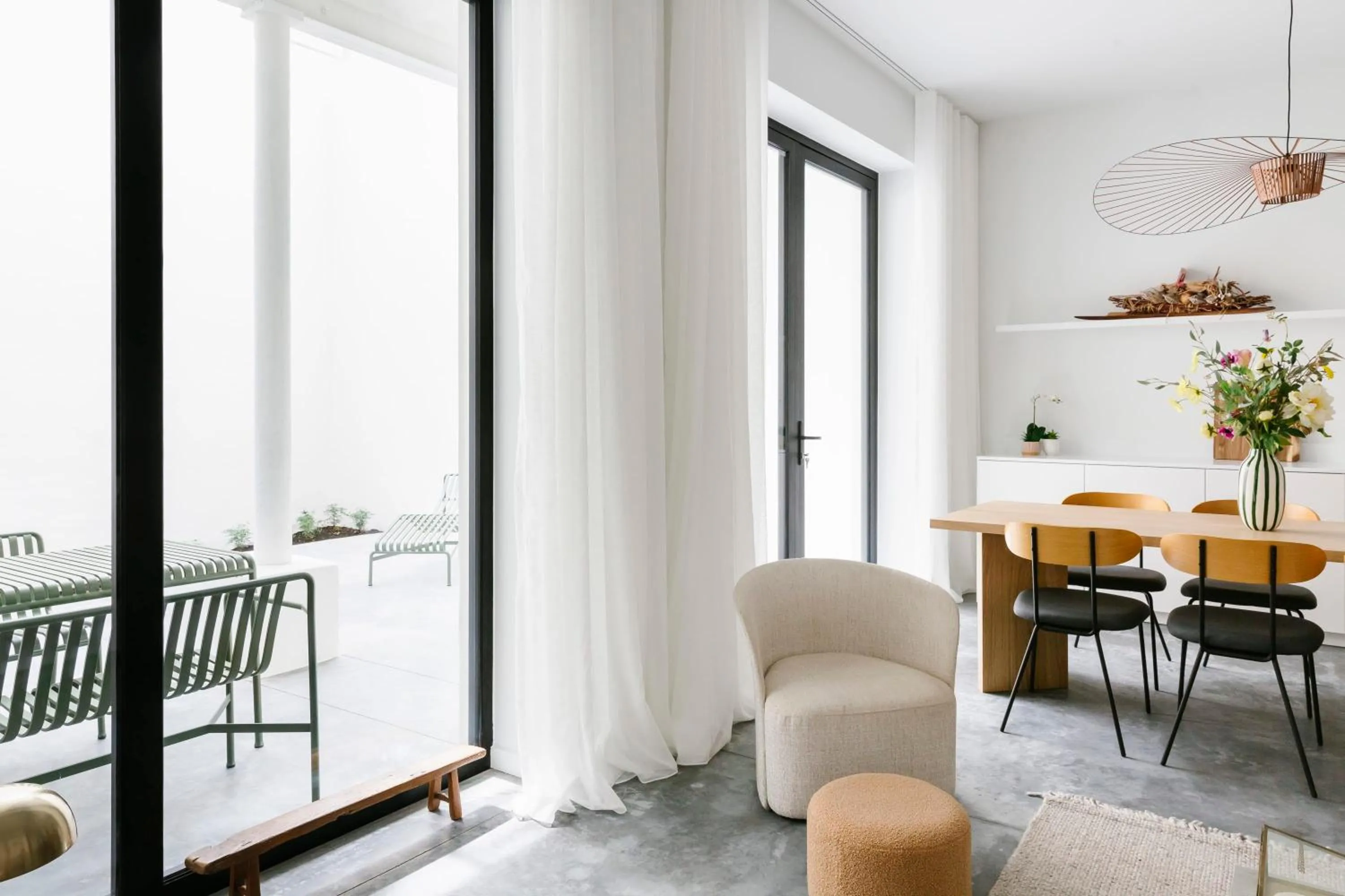 High-end flats at South area