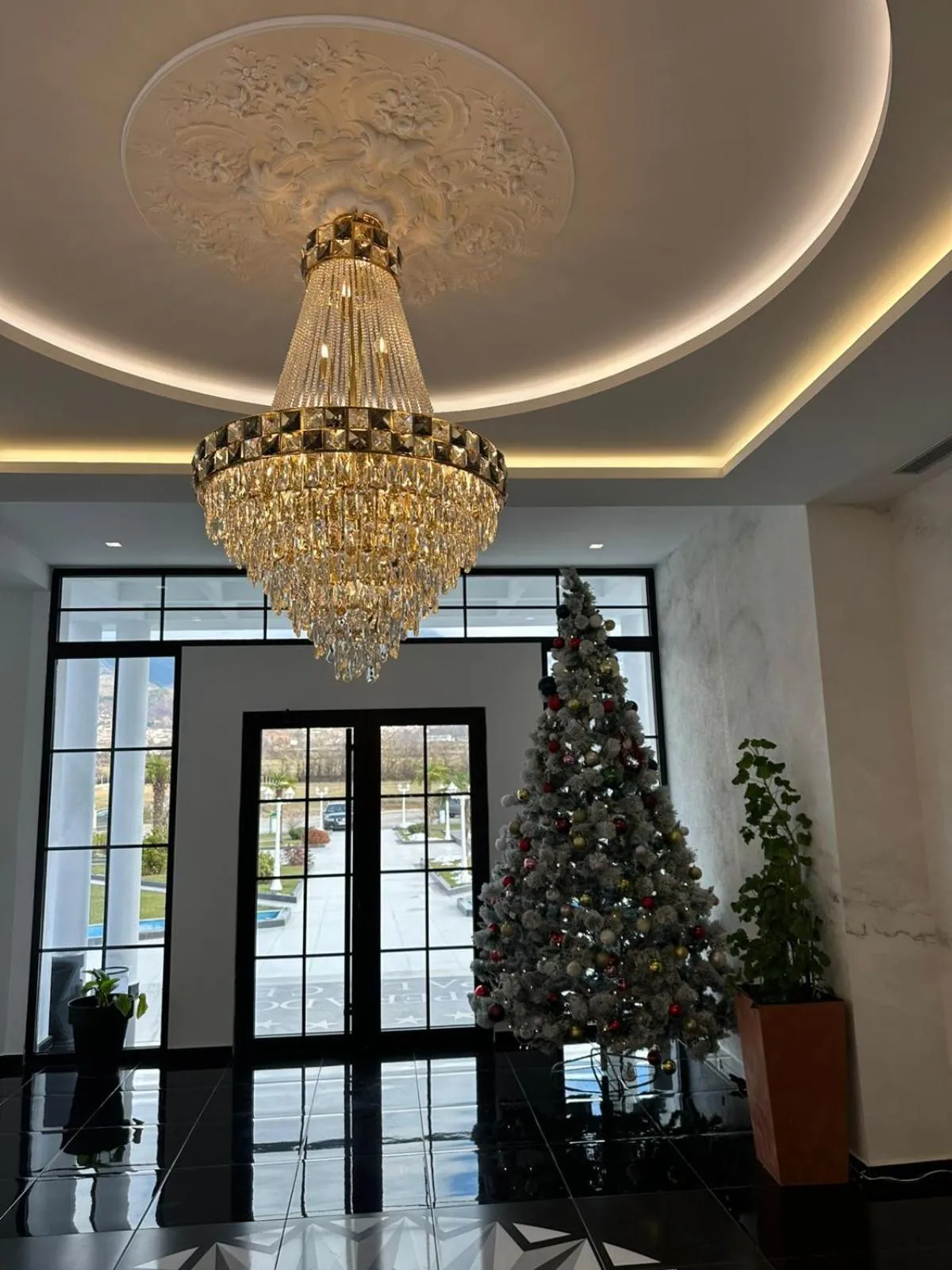 Day in Imperador Palace Hotel Restorant