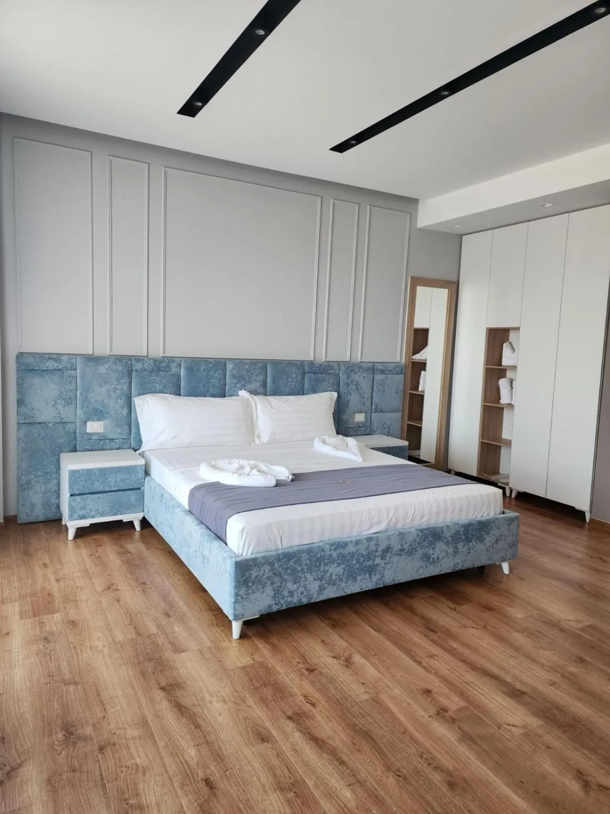 Bed in Imperador Palace Hotel Restorant