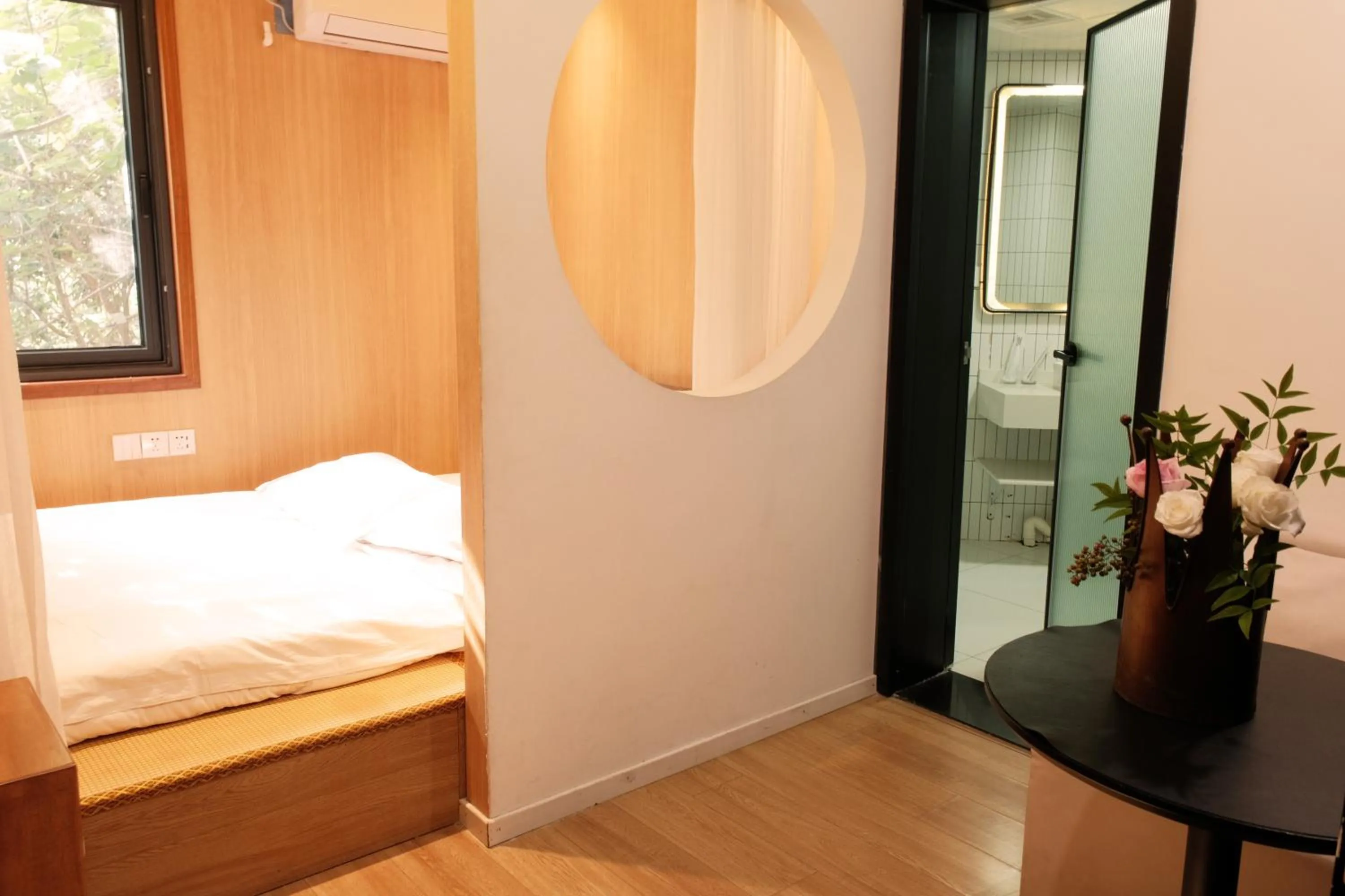 Bedroom, Bed in City Park Hotel