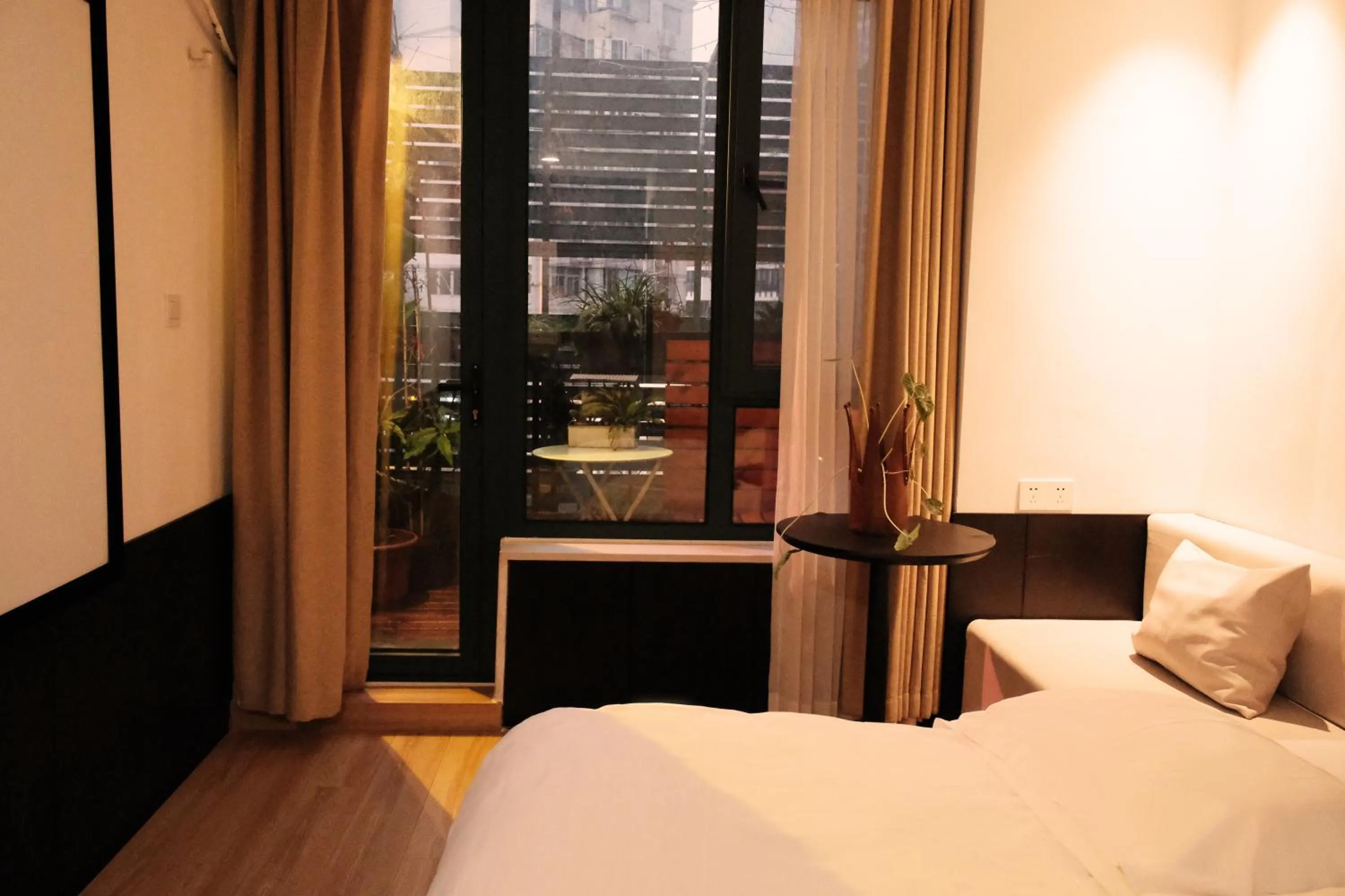 Bed in City Park Hotel