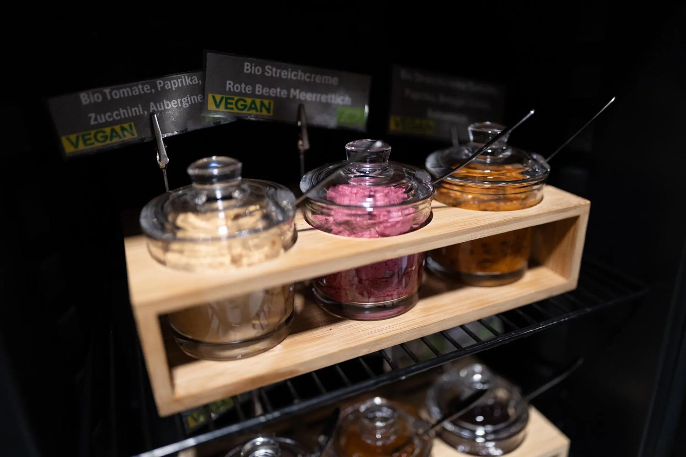 Breakfast in Gasthof zum goldenen Schiff - Historisches Hotel mit Frühstück & Self-Check-in