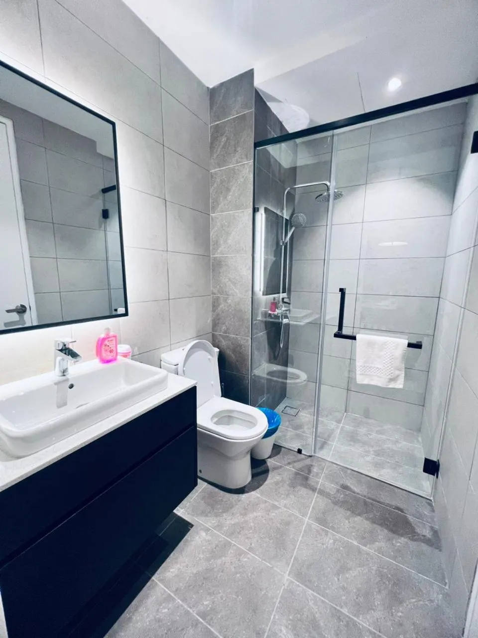 Bathroom in Axon Serviced Suites Kuala Lumpur
