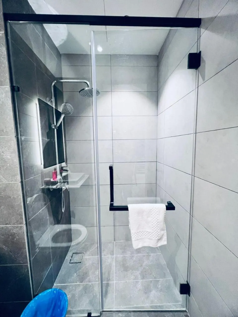 Shower in Axon Serviced Suites Kuala Lumpur