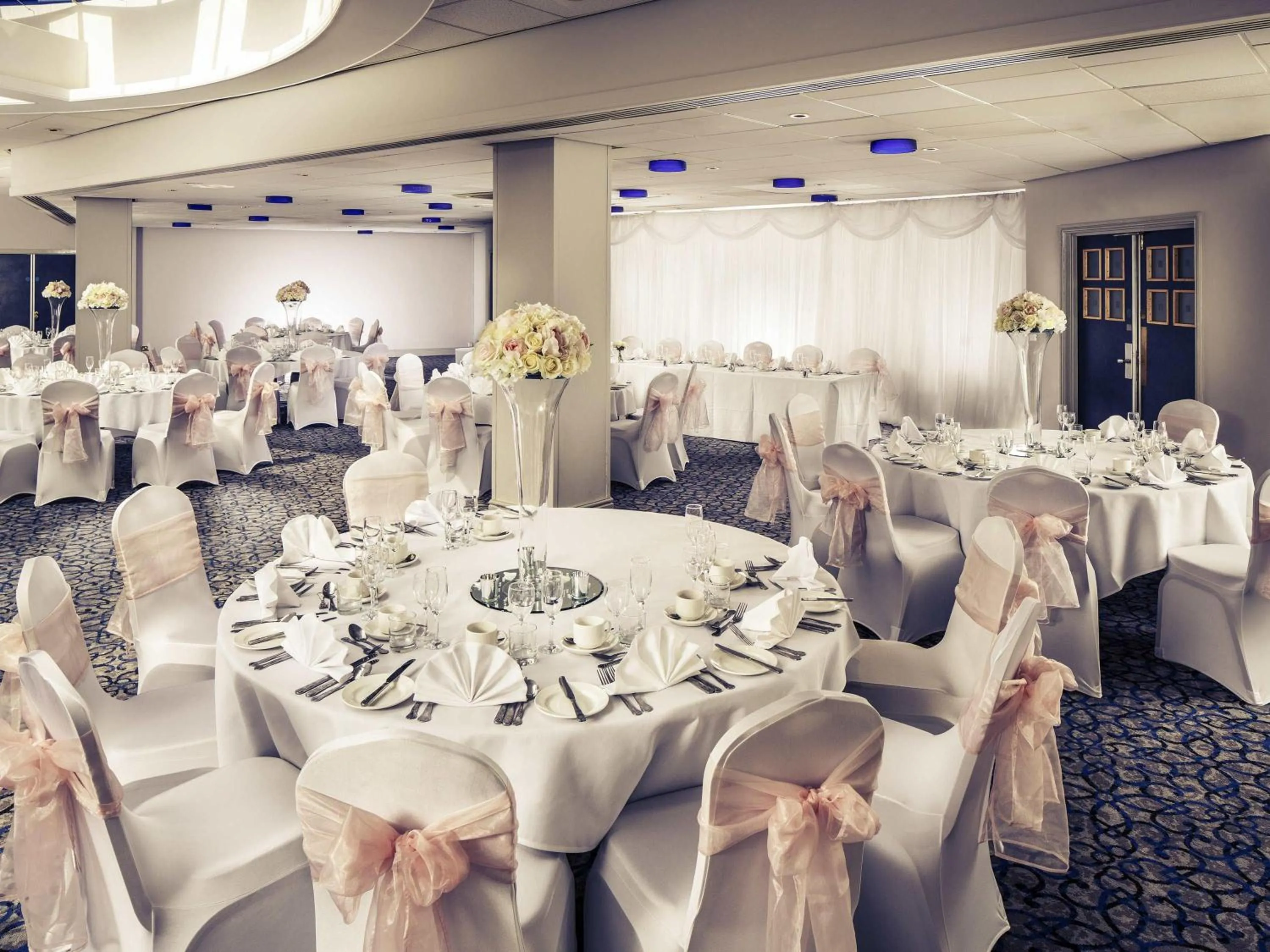 wedding in Mercure Bolton Georgian House Hotel