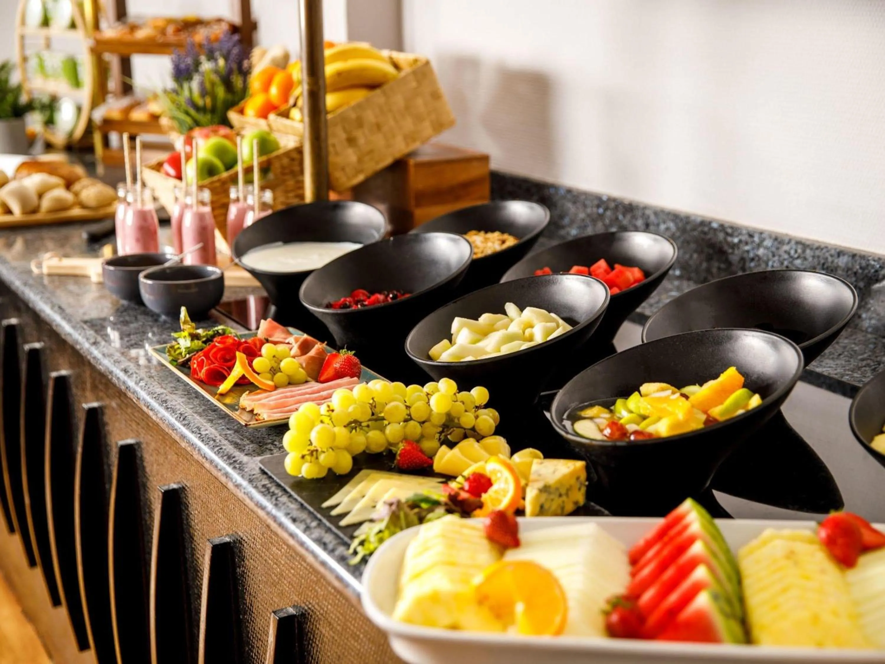 Breakfast in Mercure Bolton Georgian House Hotel