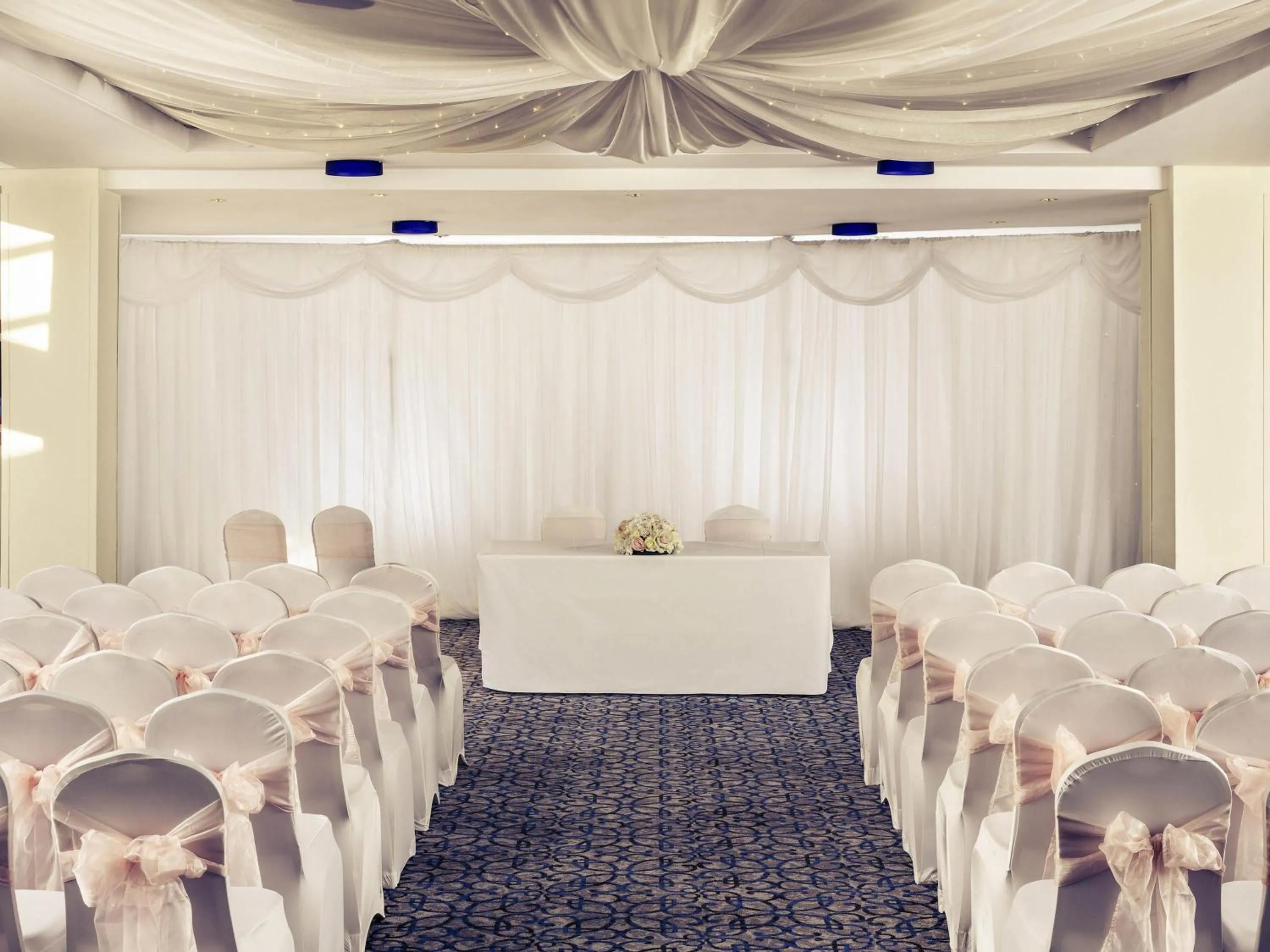 wedding in Mercure Bolton Georgian House Hotel