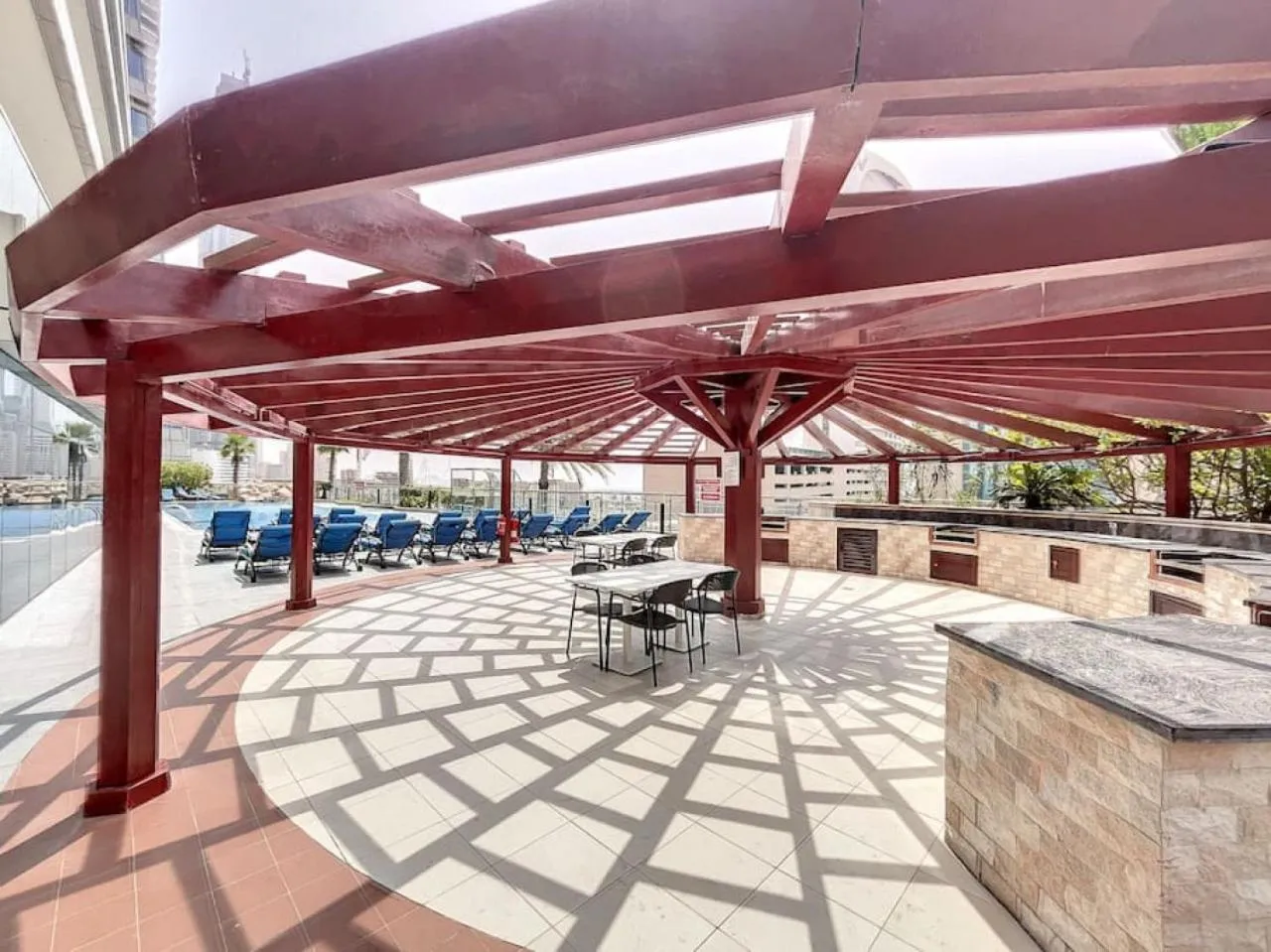 Property building in Vacationer Holiday Homes I Gorgeous One Bedroom I Ocean Heights
