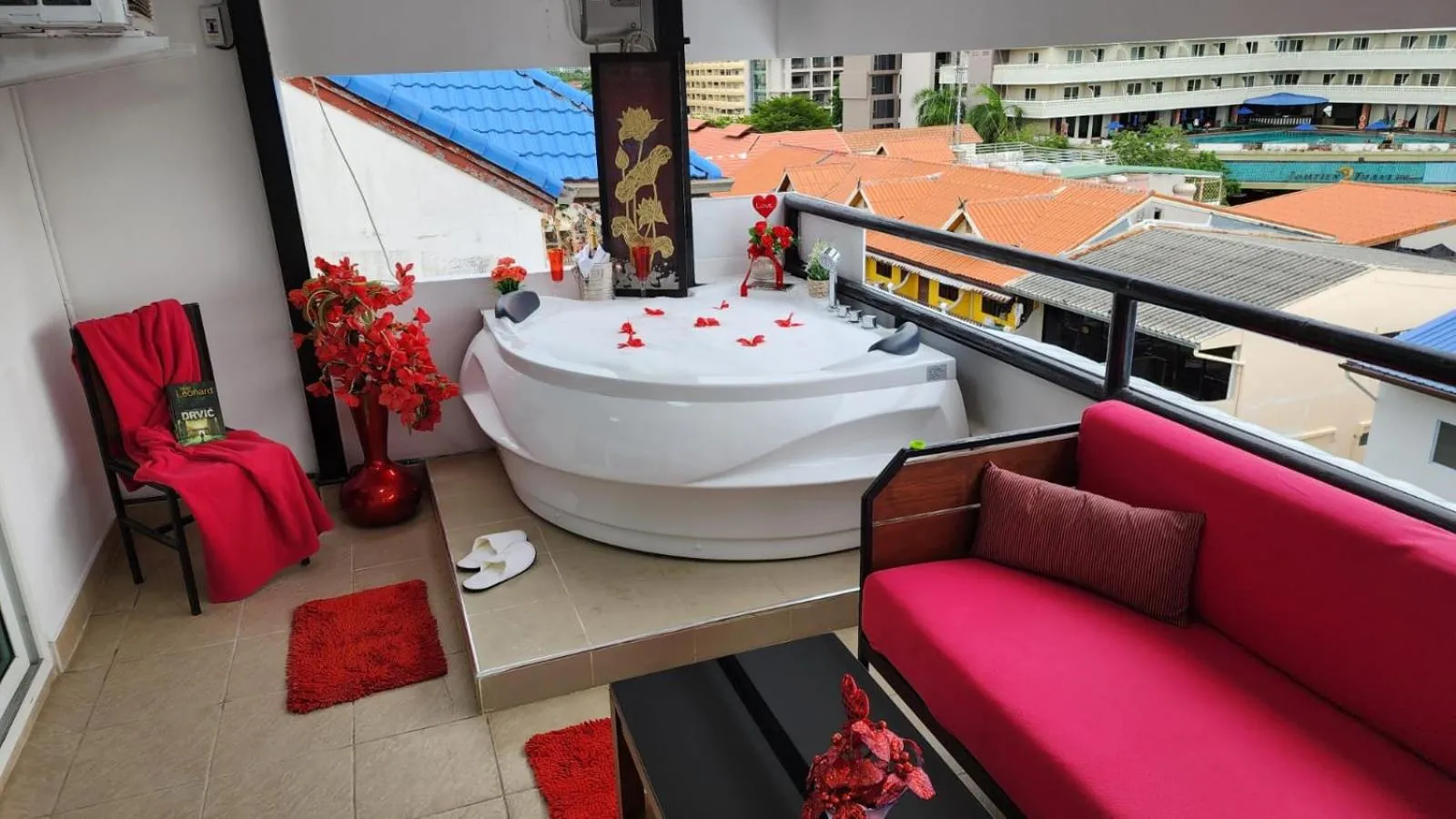 Happy Beach Jomtien Guesthouse