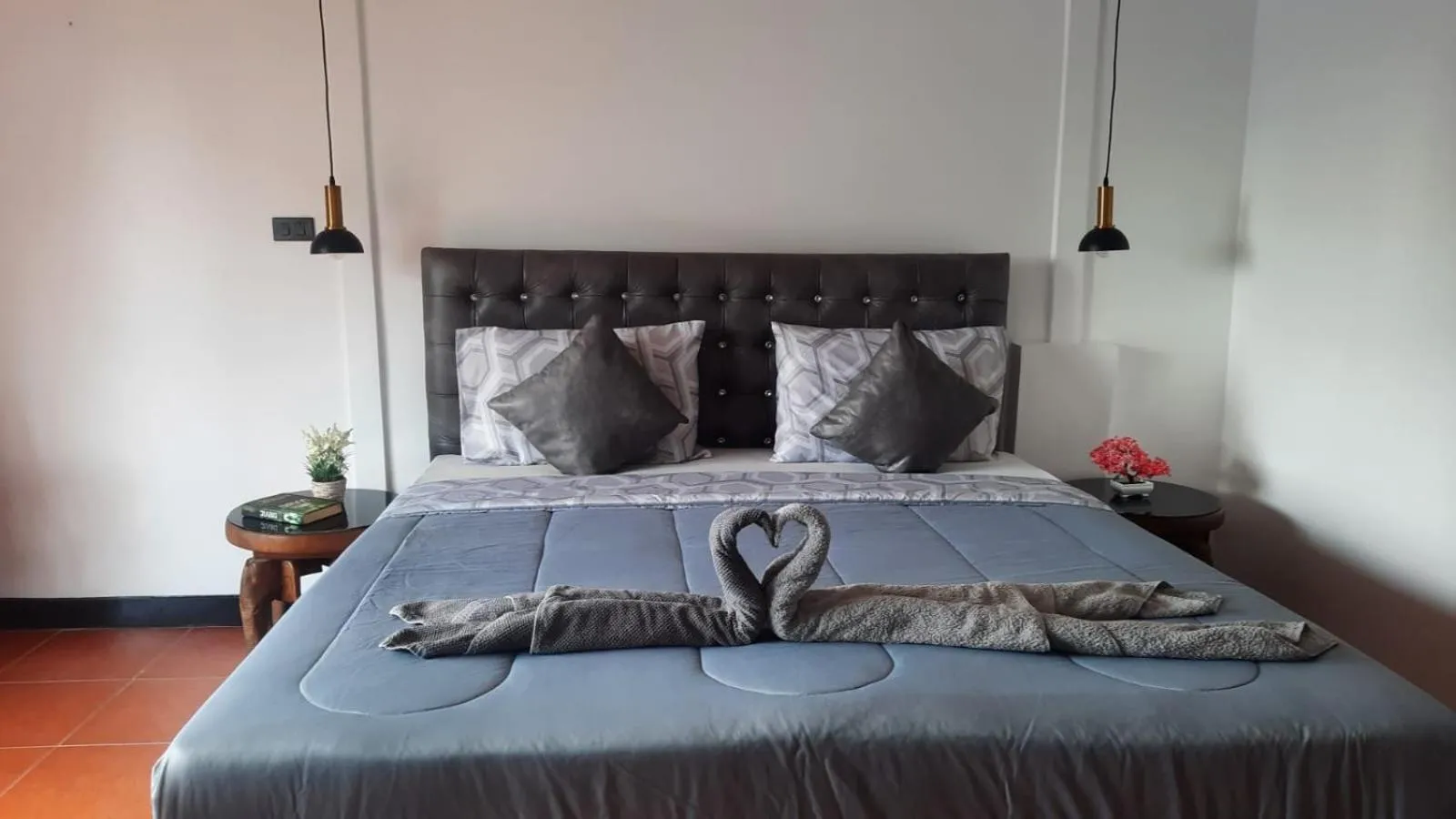 Triple Room with Private Bathroom in Happy Beach Jomtien Guesthouse