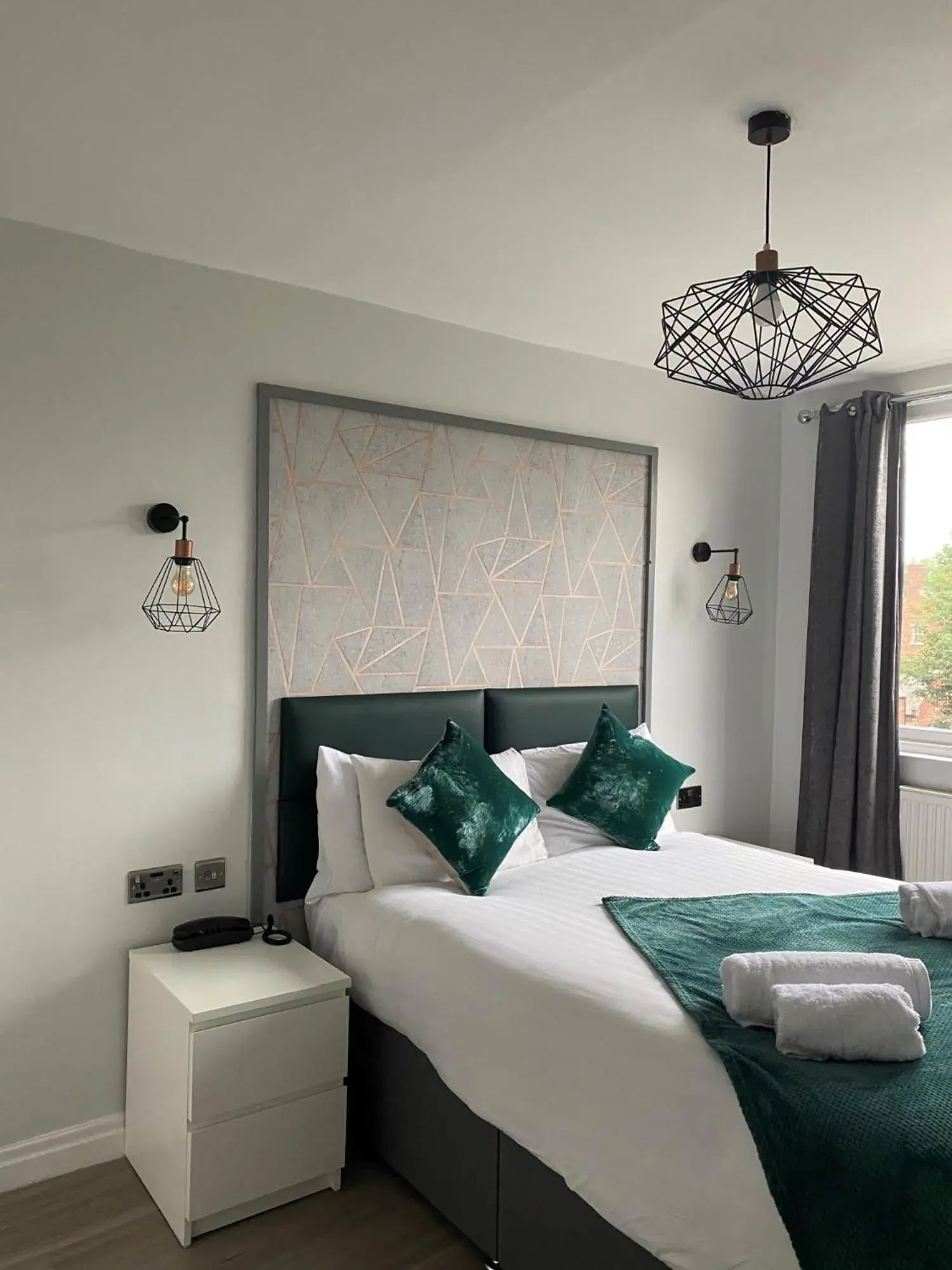 Bed in Whites Hotel Bed in Whites Hotel