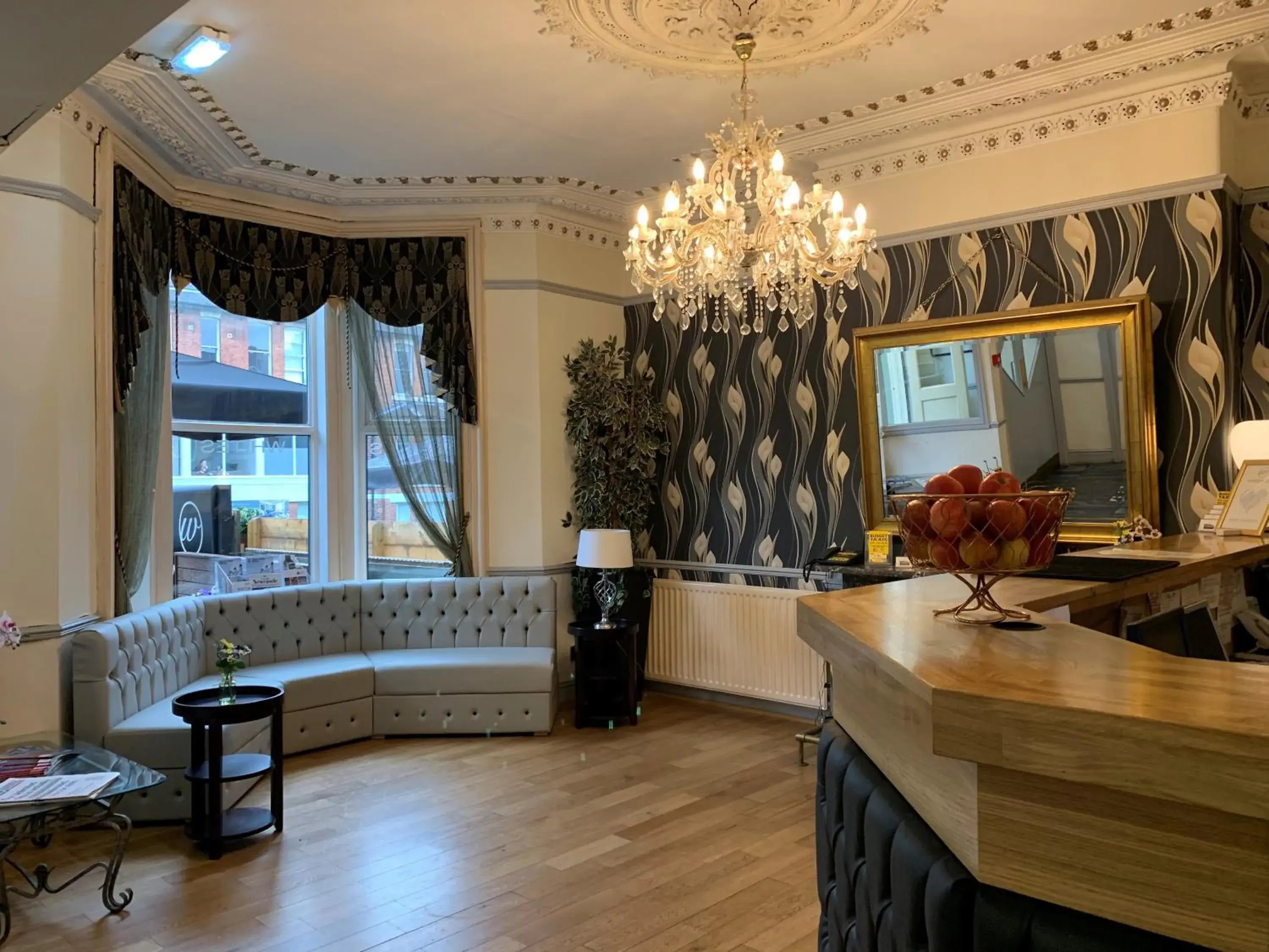 Lobby or reception in Whites Hotel Lobby or reception in Whites Hotel