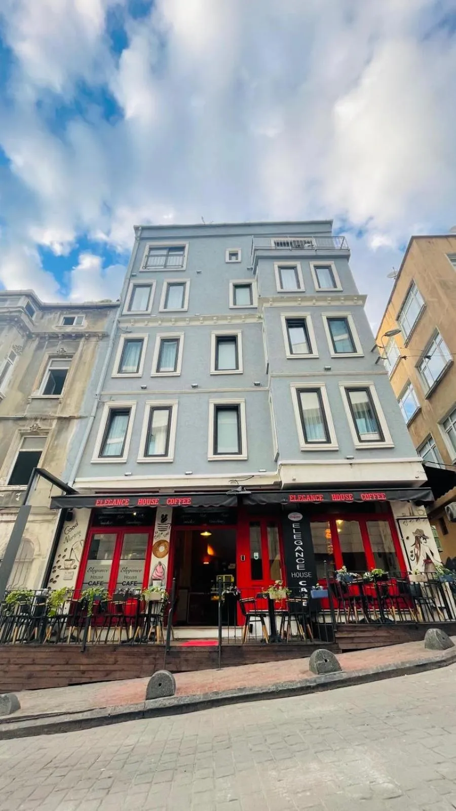 Property building in Elegance House Hotel