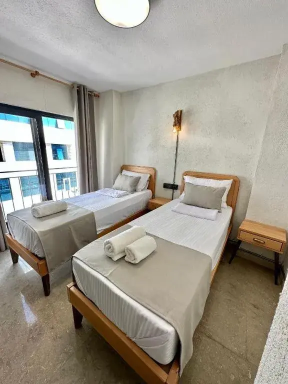 Deluxe Twin Room in Elegance House Hotel Deluxe Twin Room in Elegance House Hotel