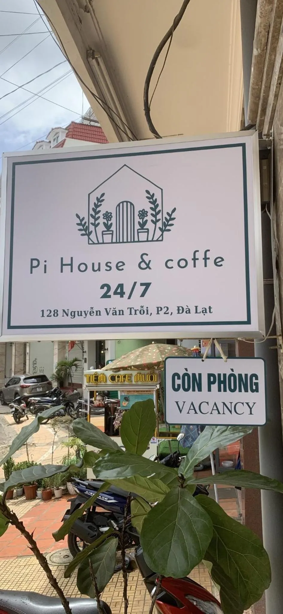 Property logo or sign in Pi House - Nhà ở Đà Lạt 2