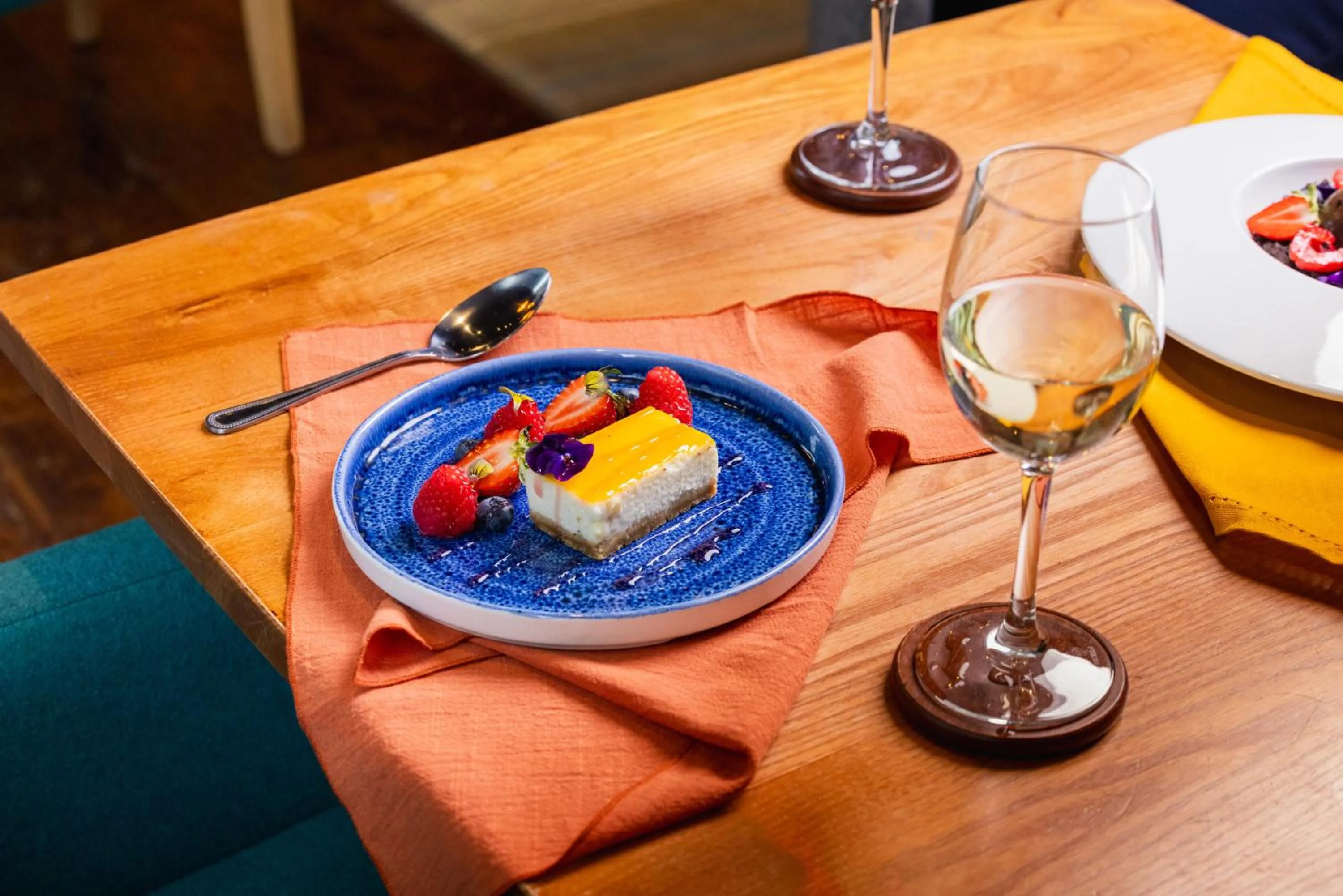 Restaurant/places to eat in Holiday Inn Newcastle-Jesmond by IHG