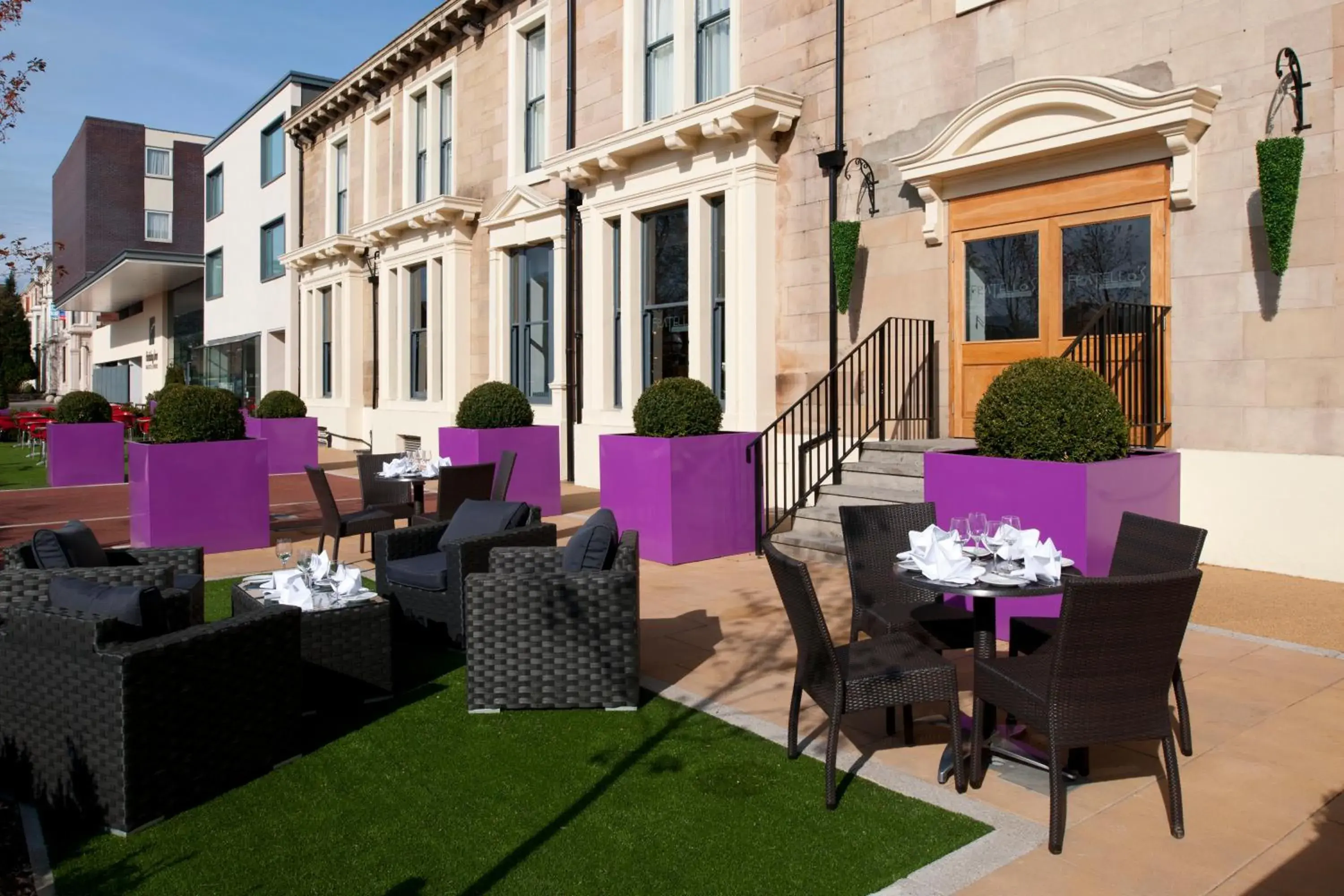 Property building in Holiday Inn Newcastle-Jesmond by IHG Property building in Holiday Inn Newcastle-Jesmond by IHG