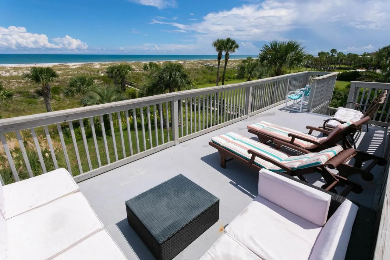 Sea Glass Cottage - An Oceanfront Experience