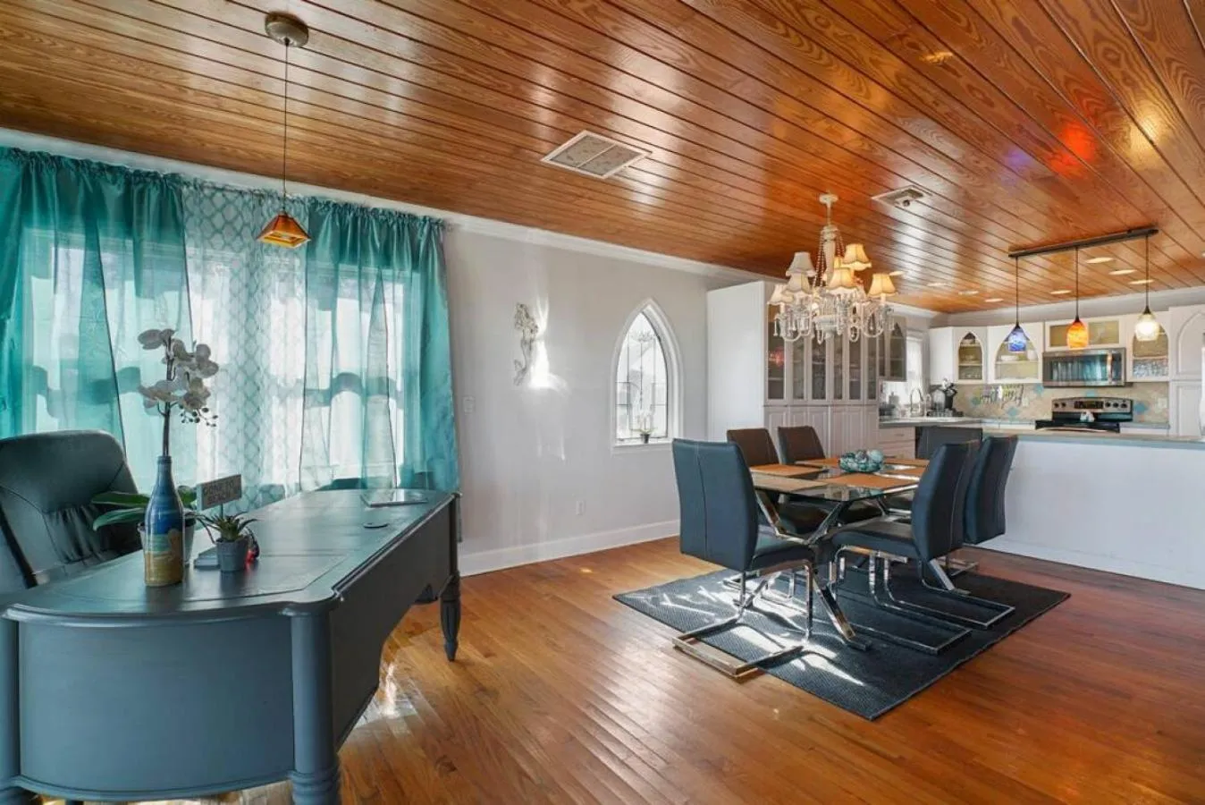 Sea Glass Cottage - An Oceanfront Experience