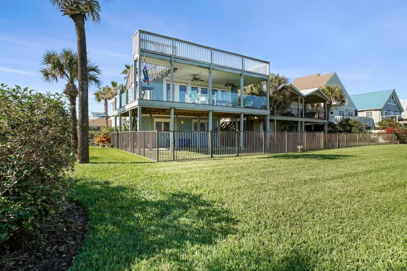 Sea Glass Cottage - An Oceanfront Experience