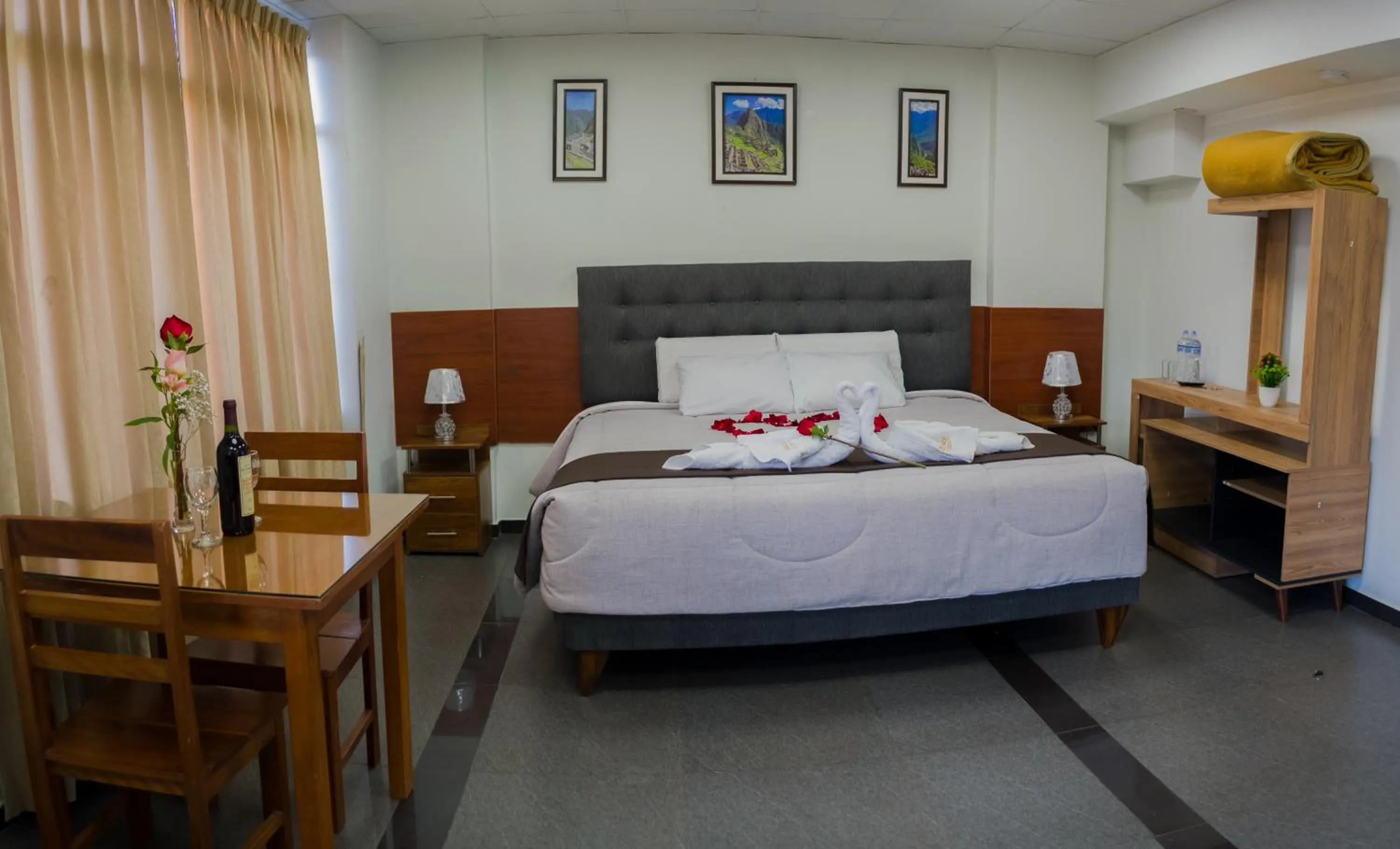 Bedroom, Bed in Hostal Samakuy AQP