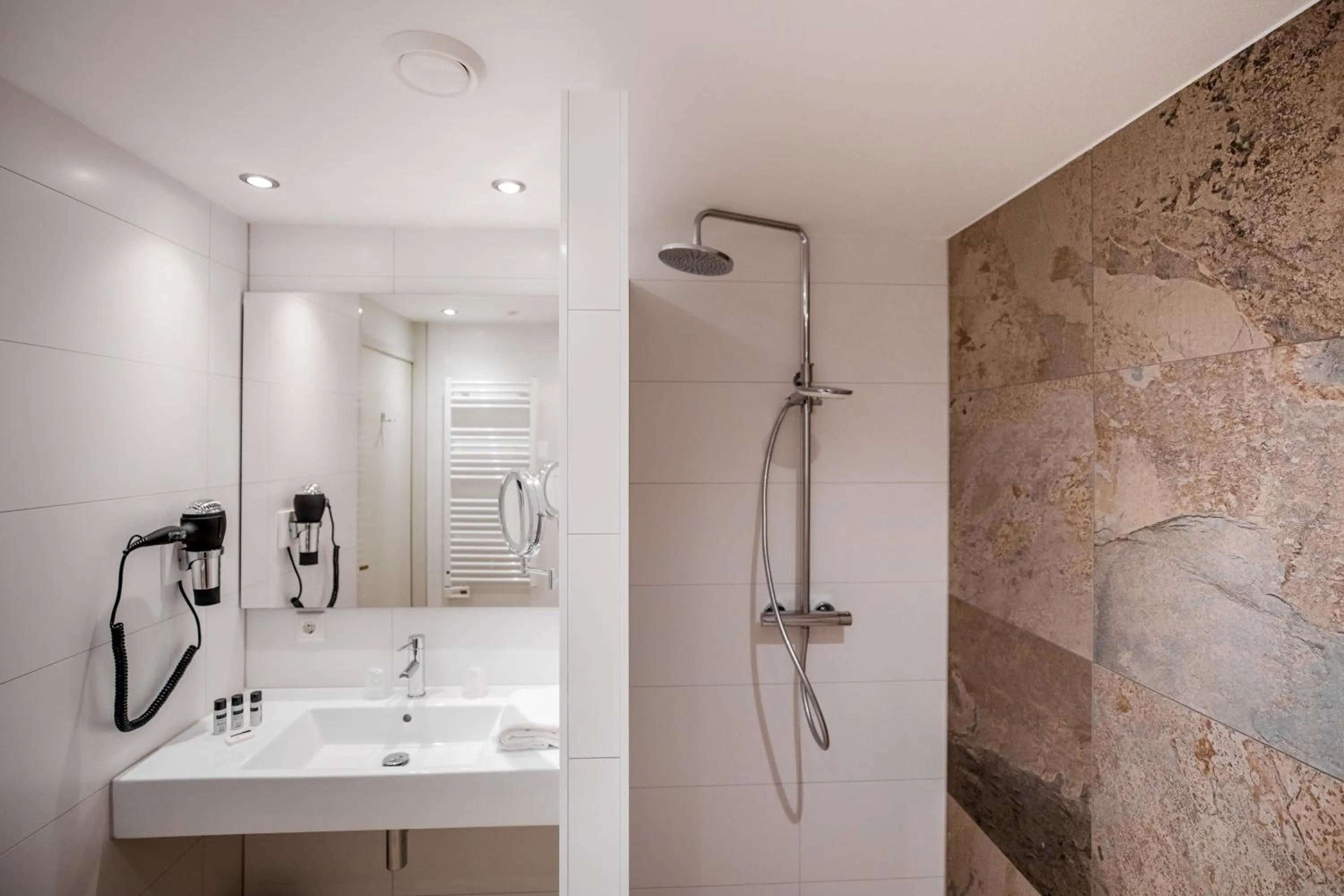 Shower in Boshotel - Vlodrop, Roermond