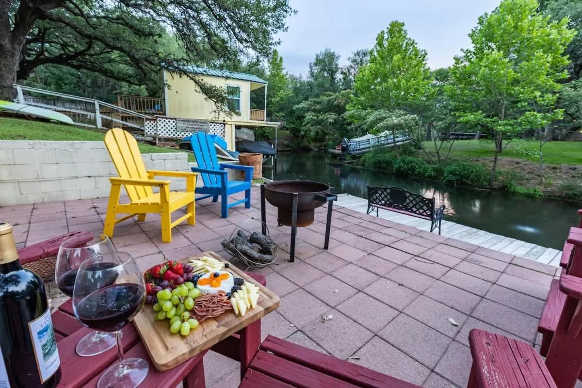 Spring in Red Bird Cabin Studio Retreat