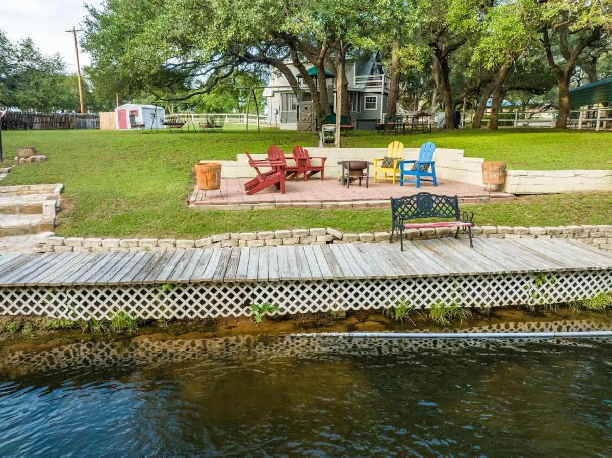 Spring in Red Bird Cabin Studio Retreat