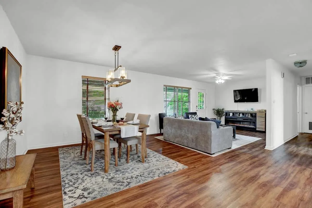 Dining area in Gorgeous Bluebonnet House with Deck and Fire Pit