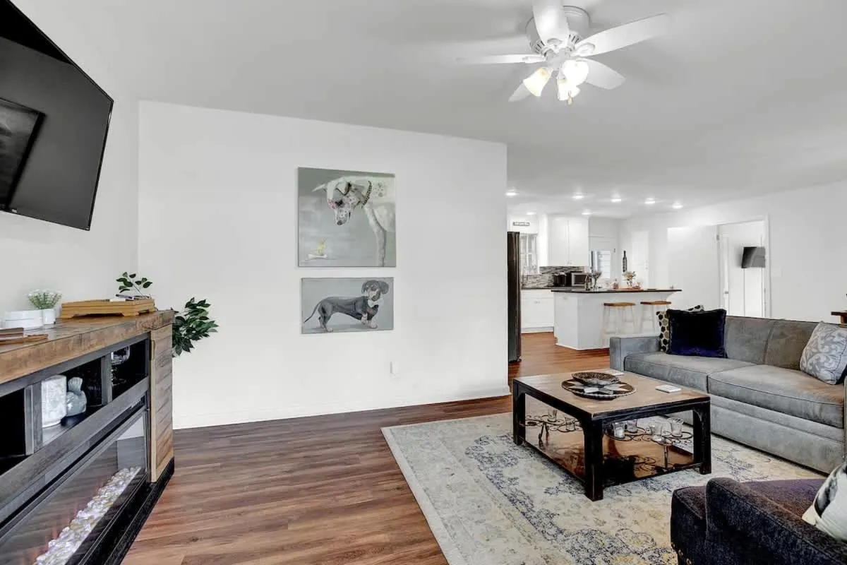 Living room in Gorgeous Bluebonnet House with Deck and Fire Pit